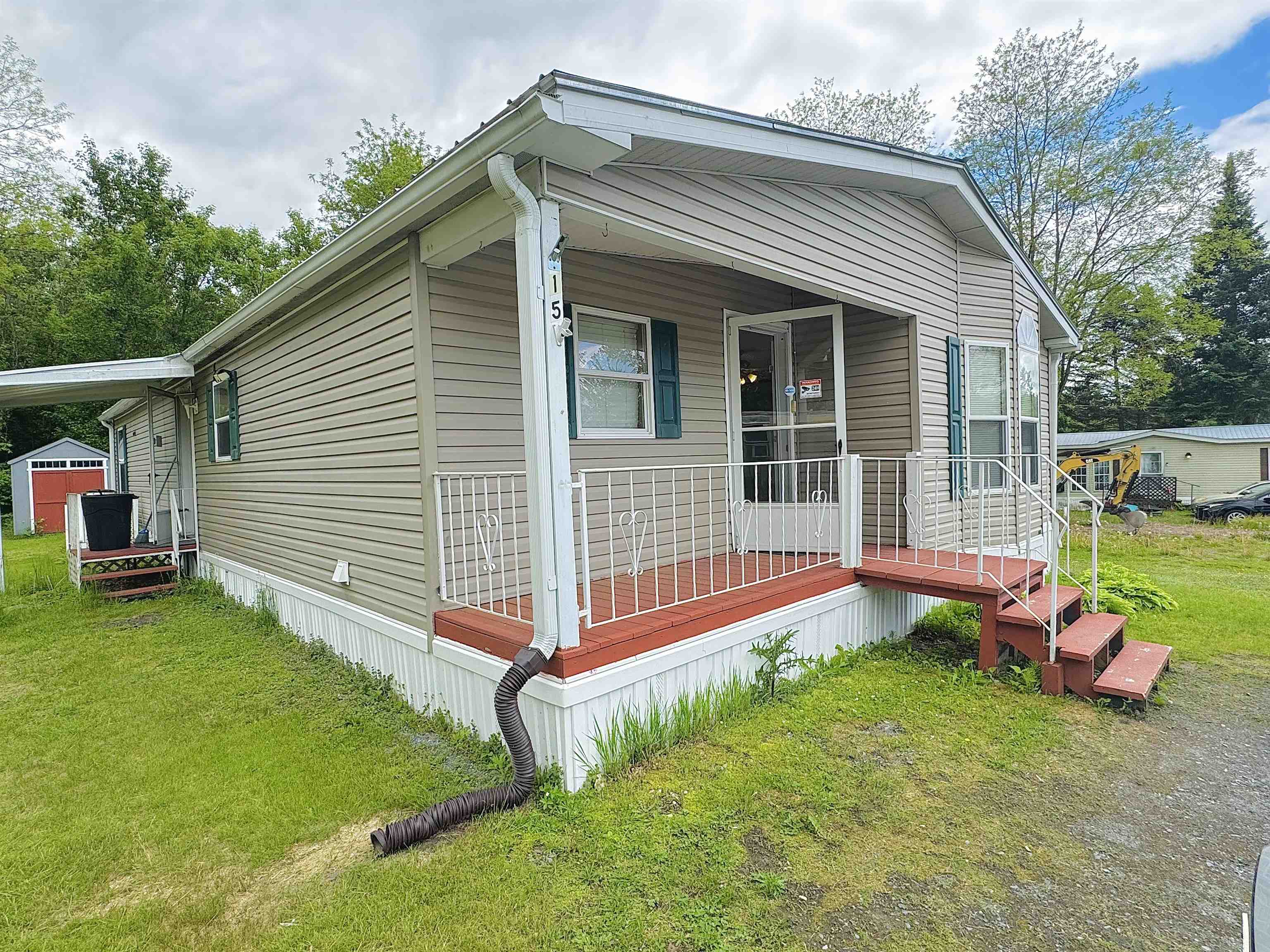 15 Harmony Dr, Haverhill, NH 03785