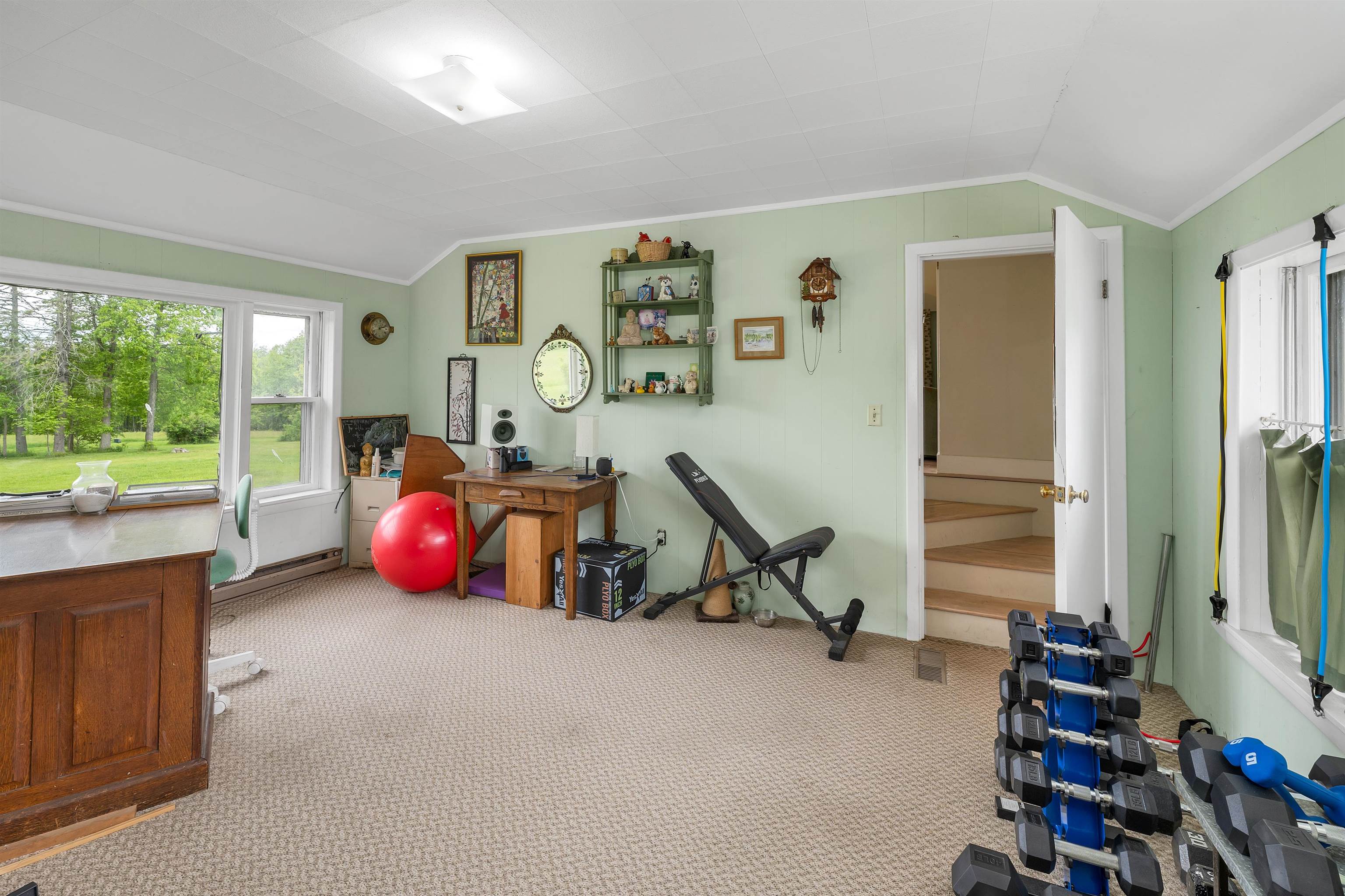 572 S Barnstead Rd, Barnstead, NH 03225