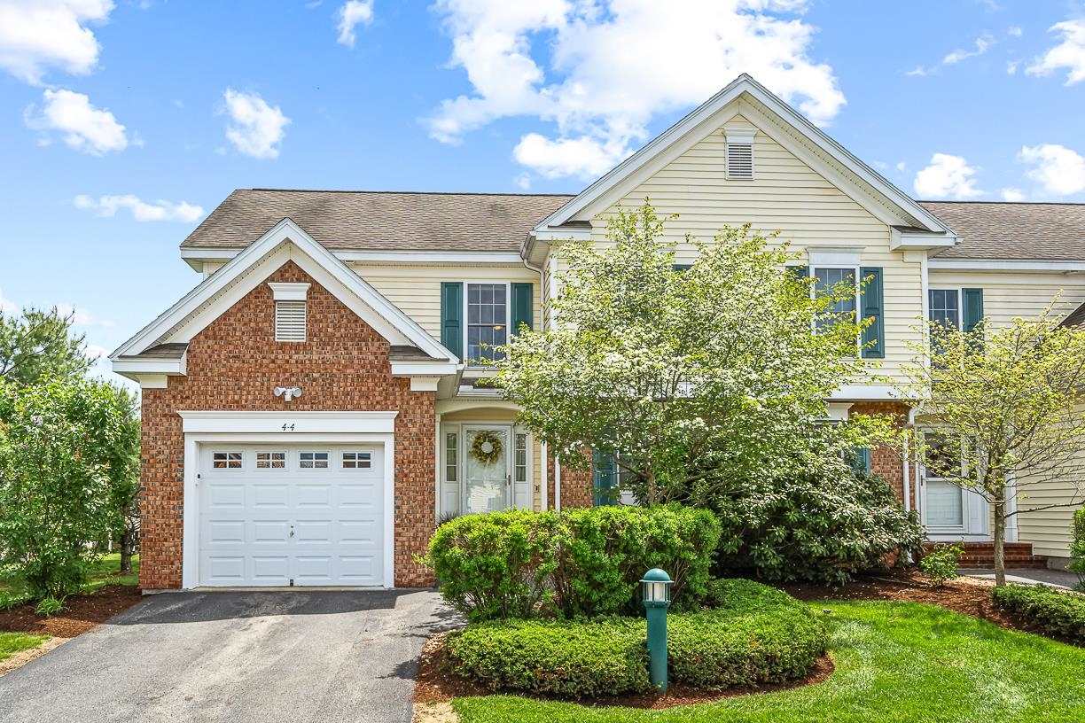 Featured Listing Photo