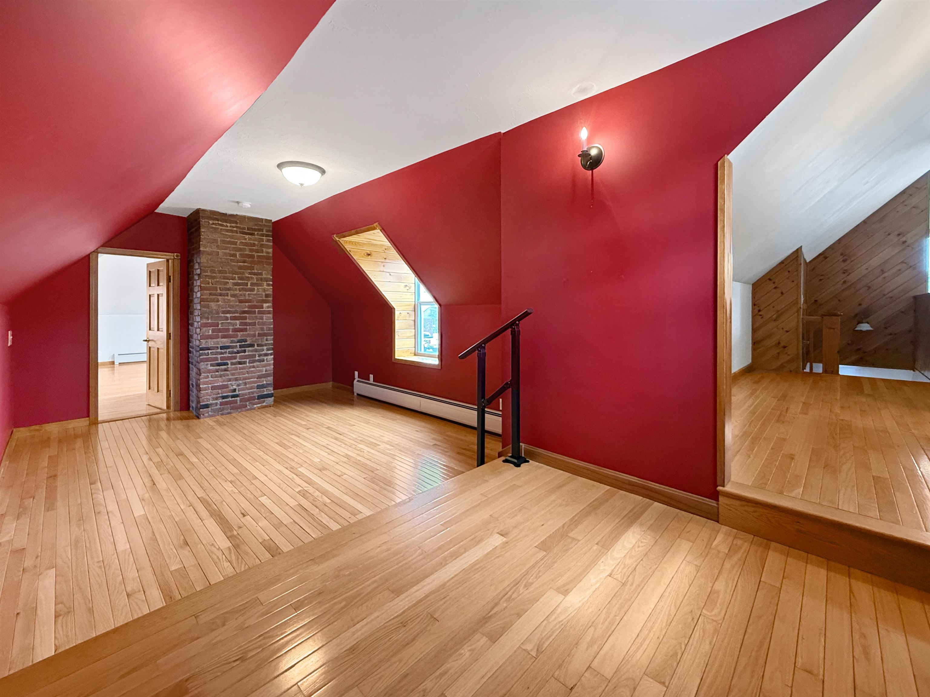 15 Main St, Stewartstown, NH 03576