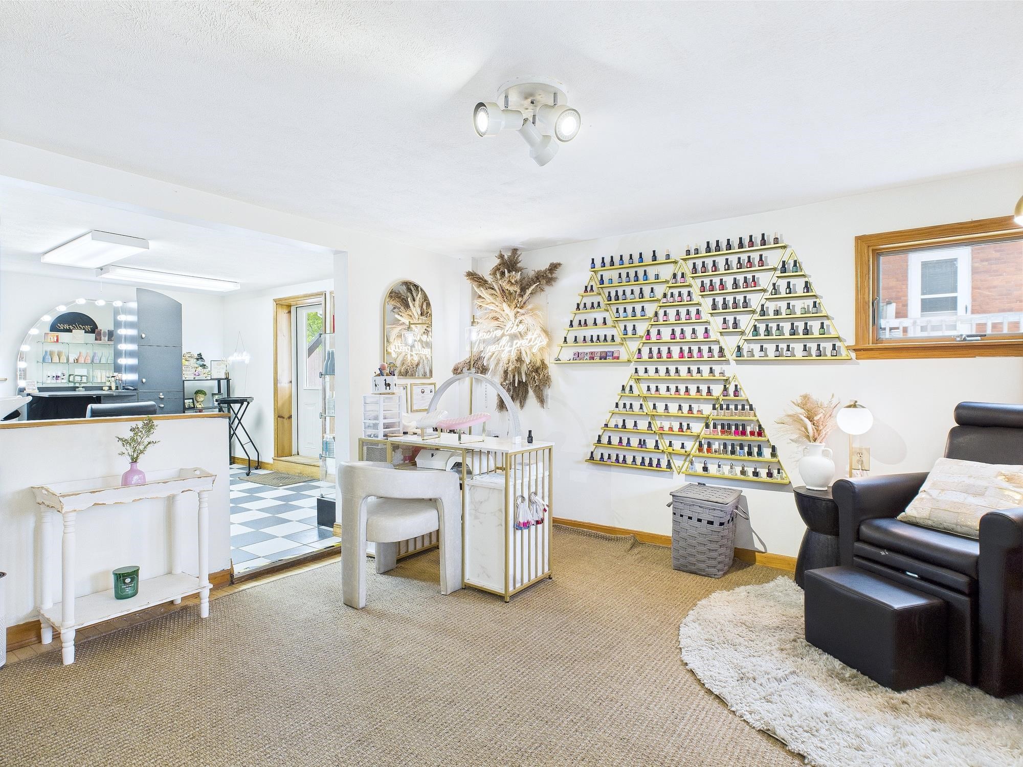 15 Main St, Stewartstown, NH 03576