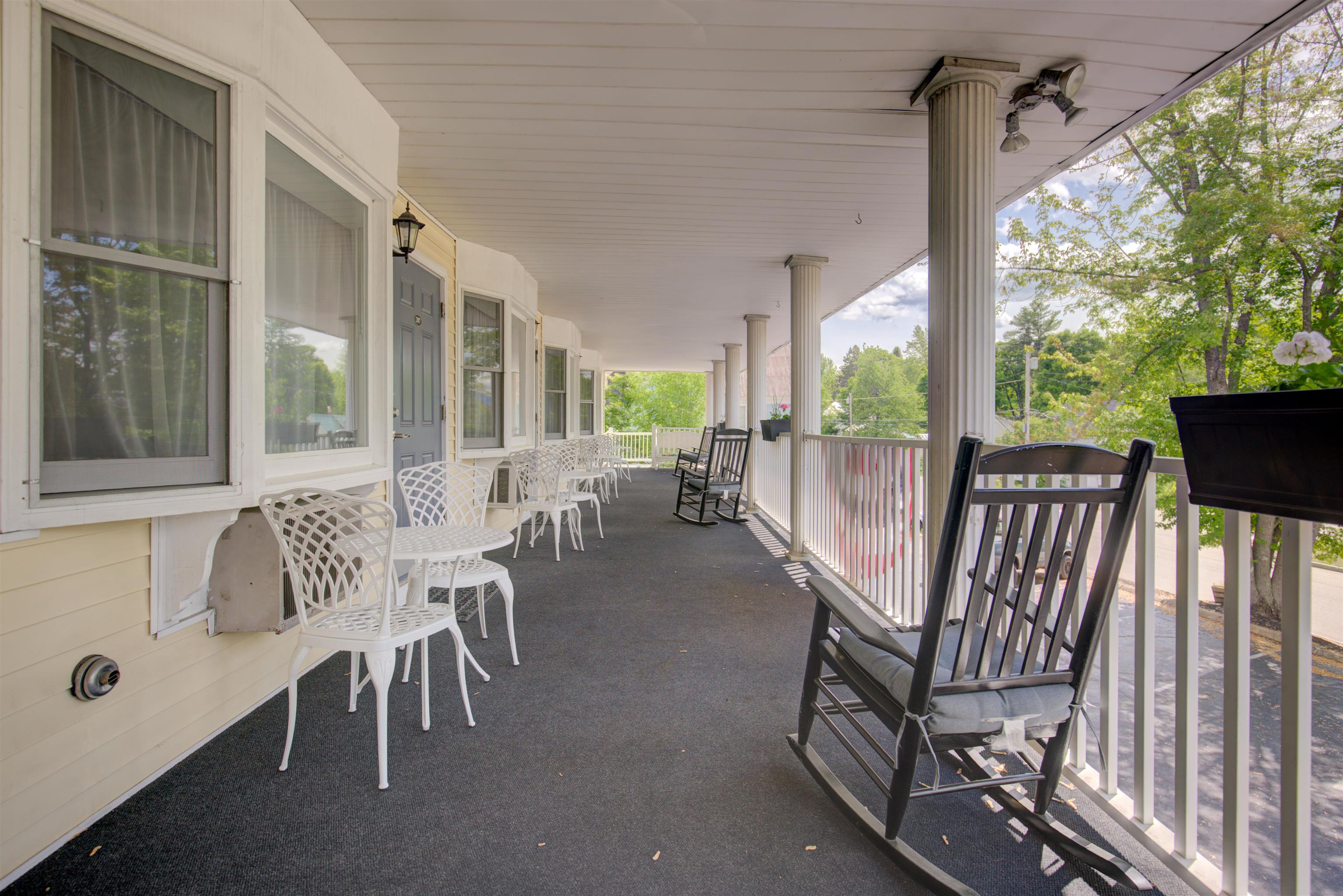 17 Wilder St, Conway, NH 03818