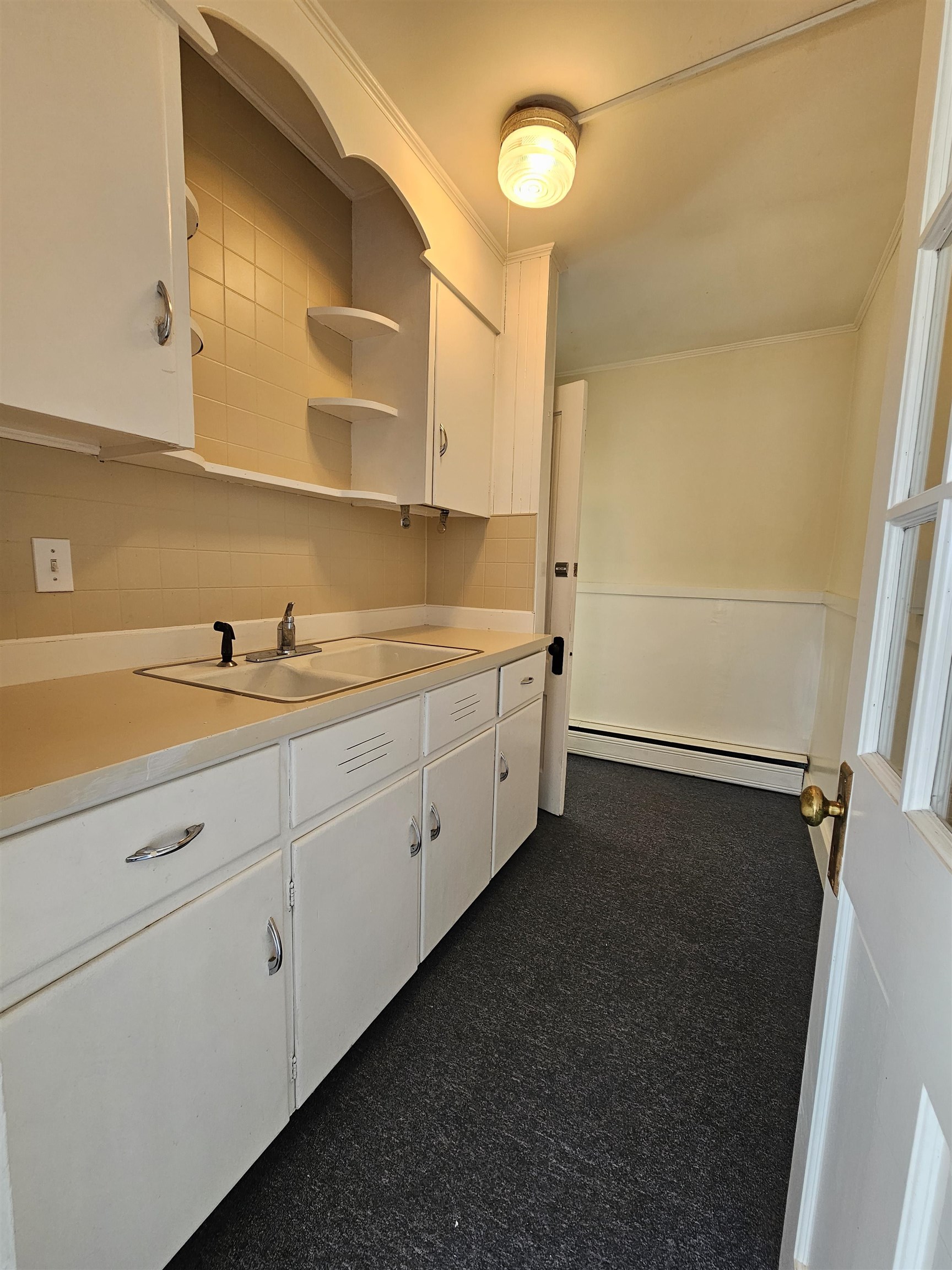 377 Nashua St, Milford, NH 03055