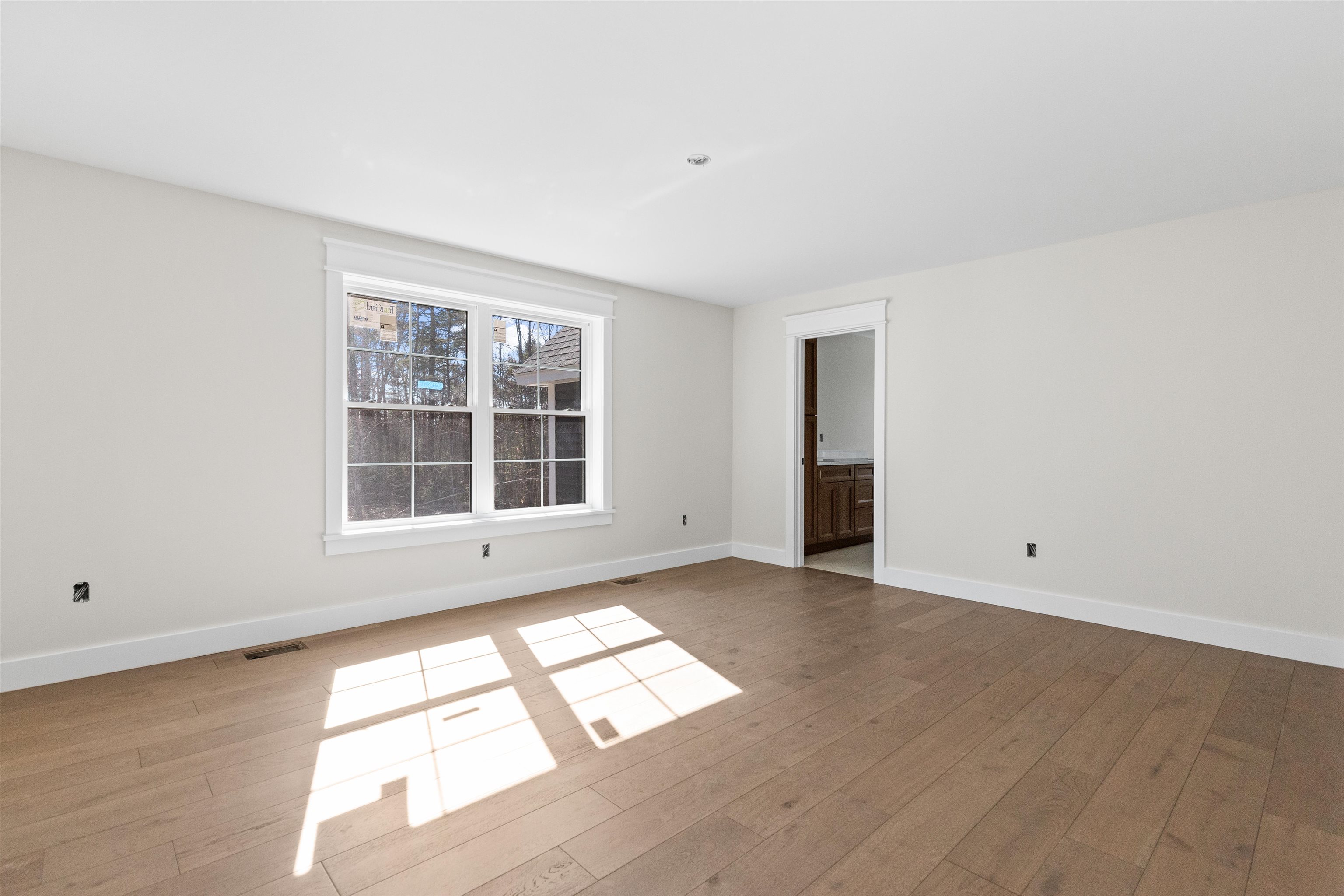 70 Hatch Corner Rd, Meredith, NH 03253