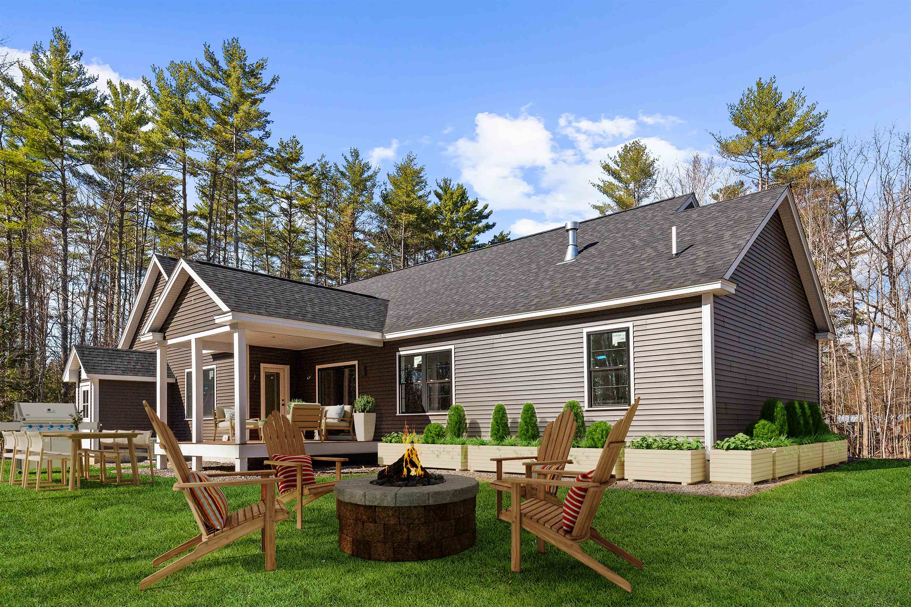 70 Hatch Corner Rd, Meredith, NH 03253
