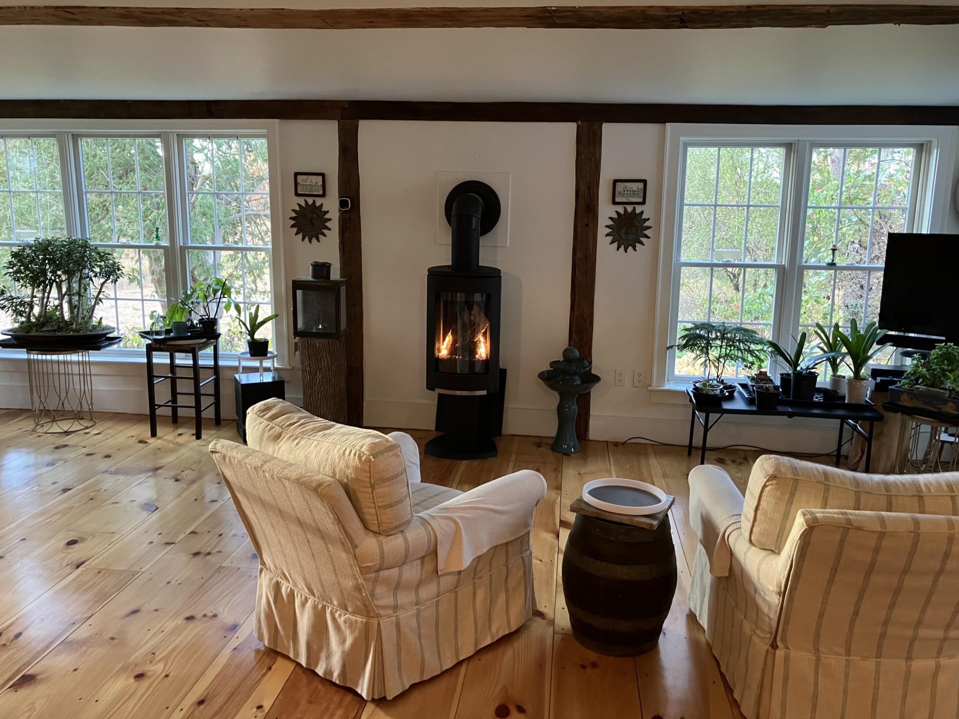 85 College Rd, Stratham, NH 03885