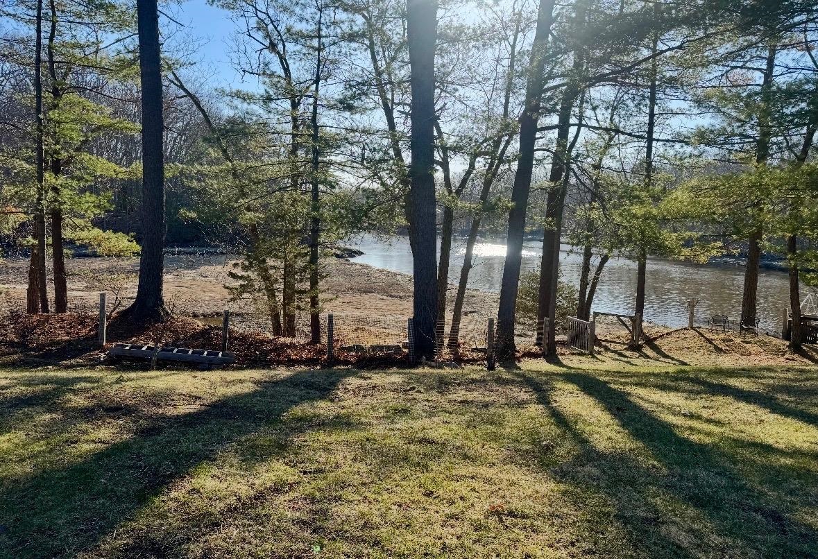 85 College Rd, Stratham, NH 03885