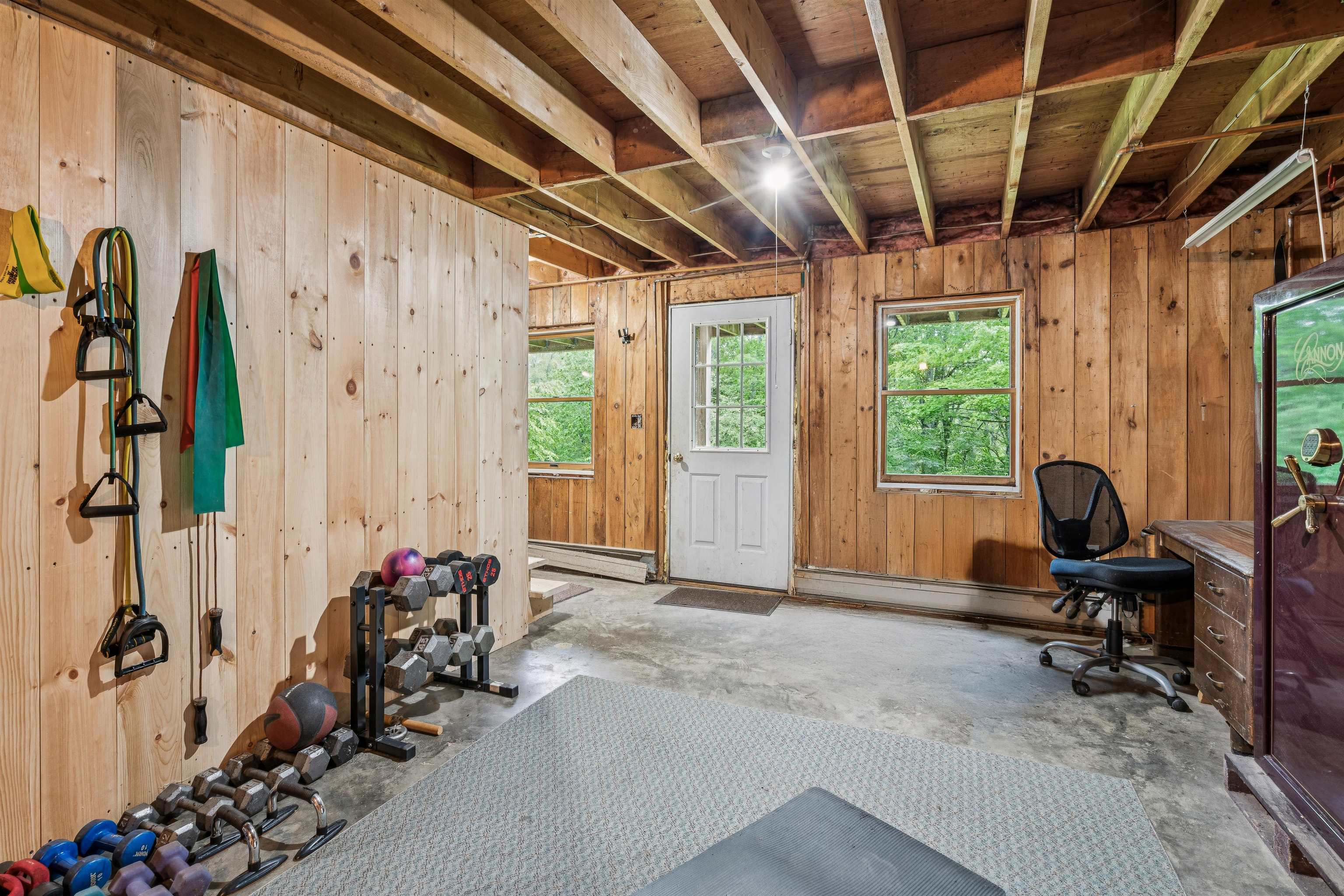 Walkout Basement 23408361