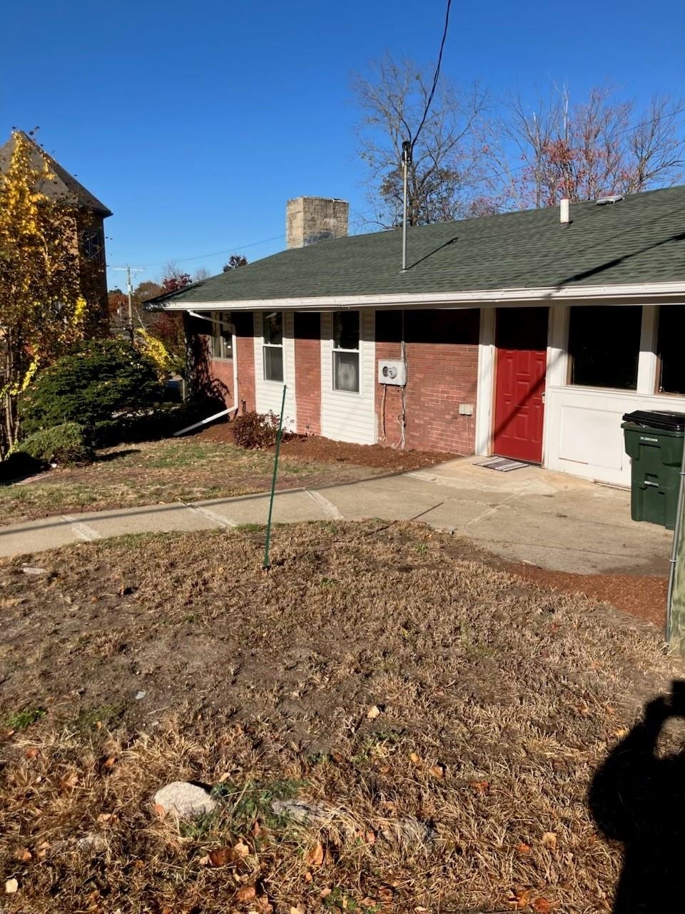 26 W Webster St, Manchester, NH 03104