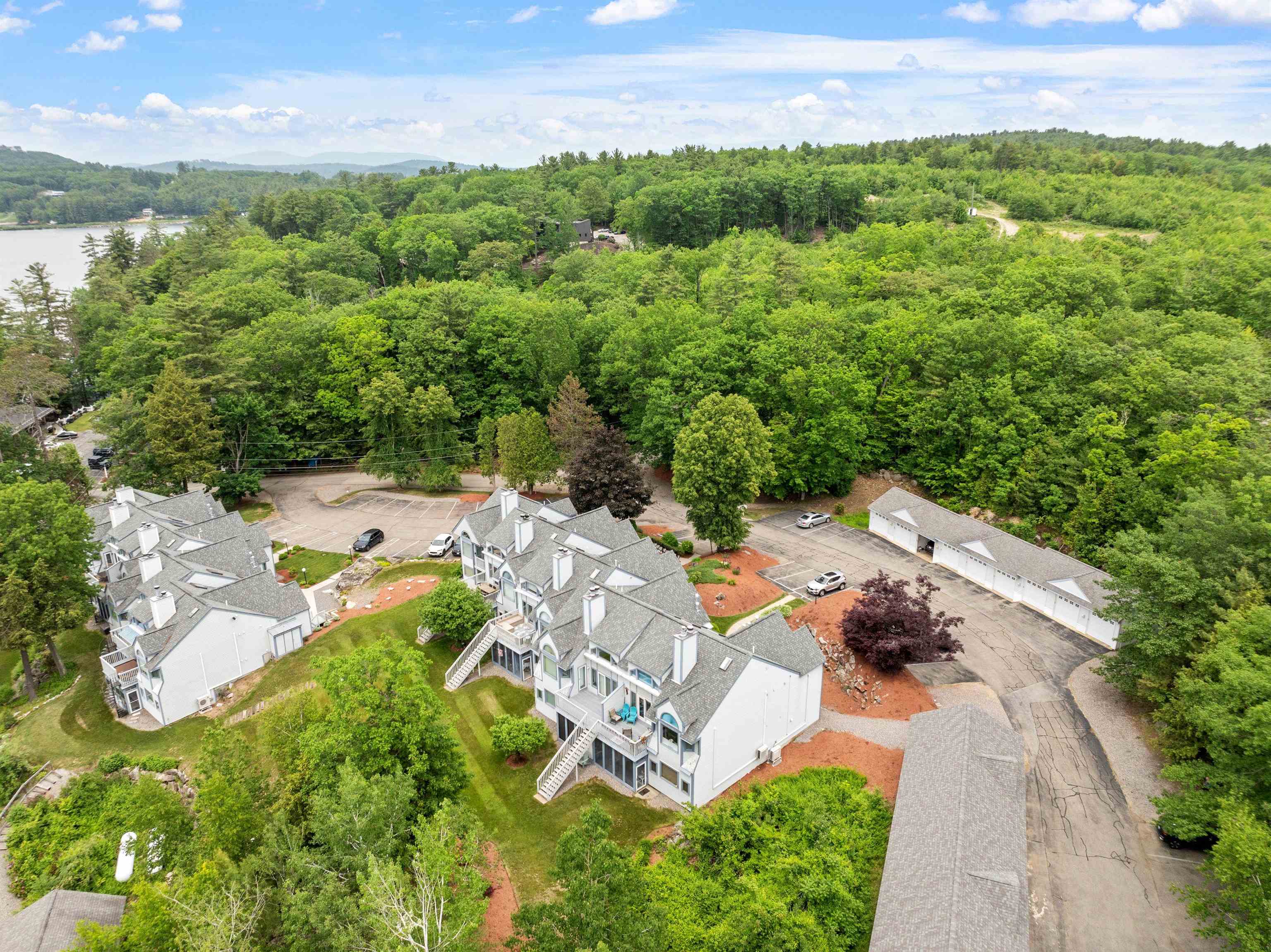 738 Weirs Blvd, Laconia, NH 03246