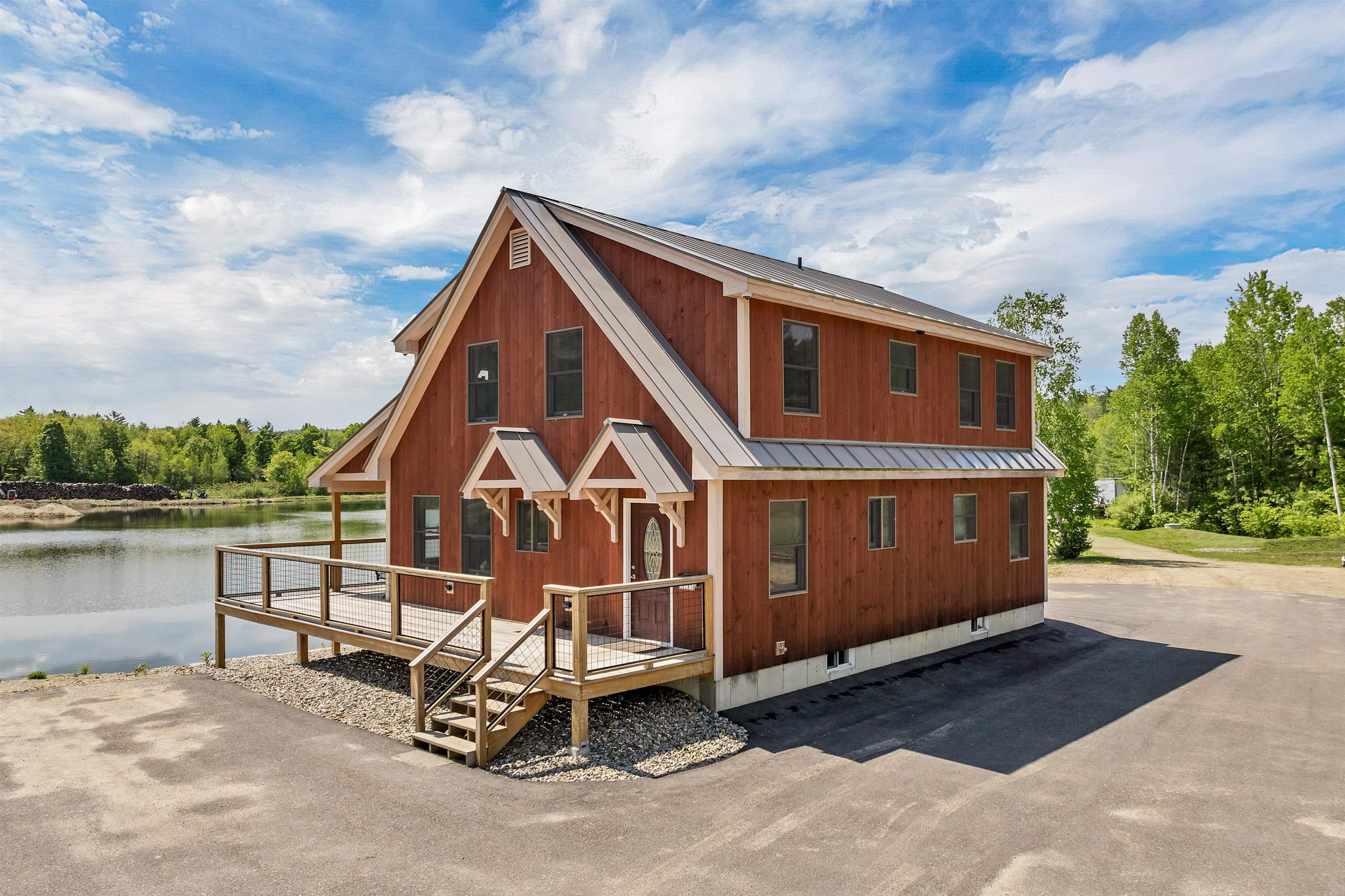 968 Mount Moosilauke Hw, Wentworth, NH 03282