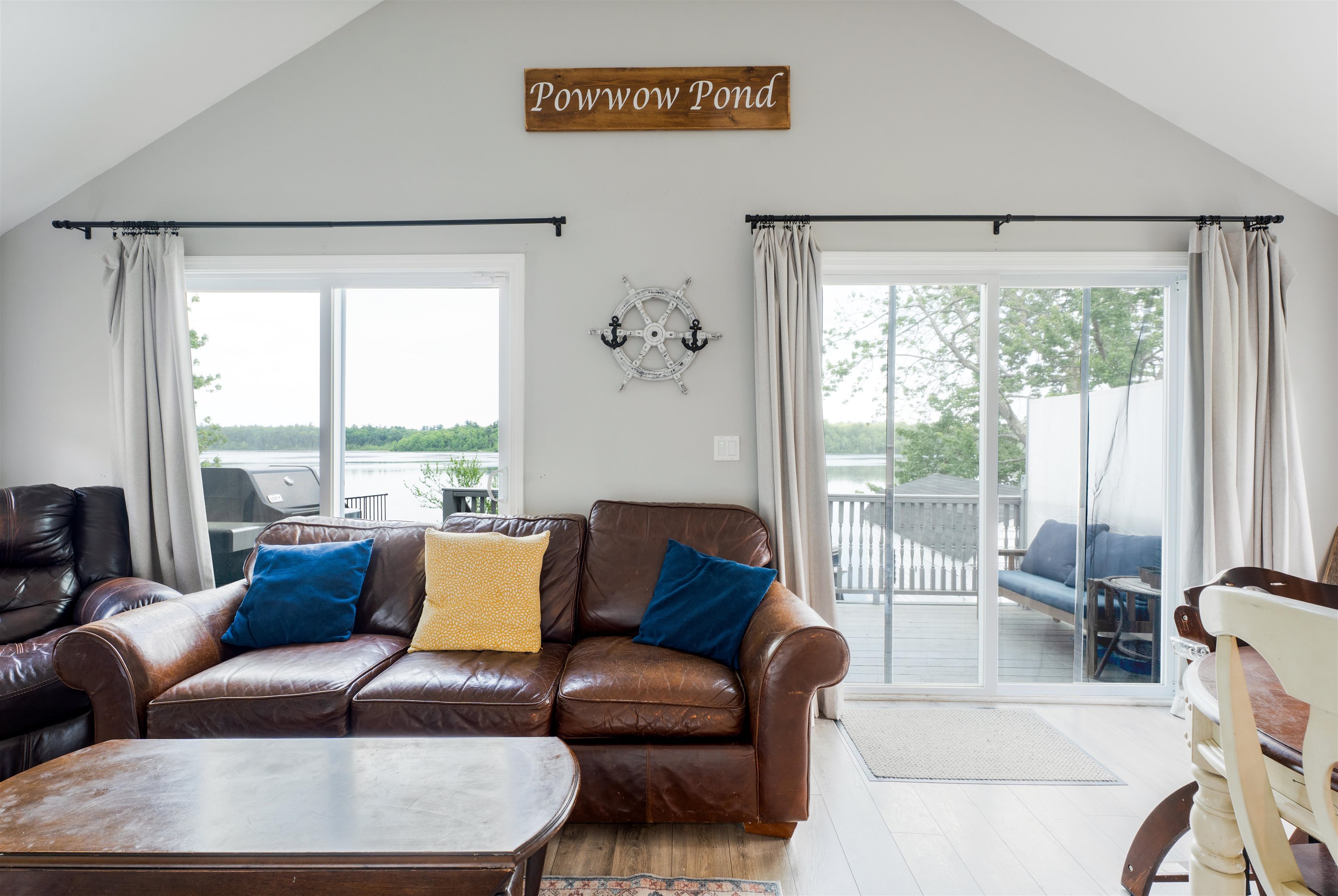 15 Maple St, Kingston, NH 03848