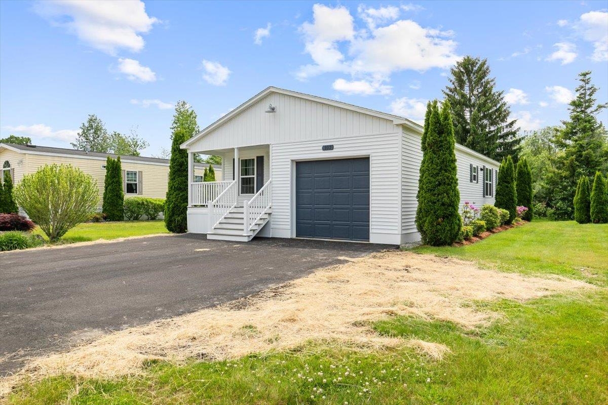 103 Bluefish Blvd, Portsmouth, NH 03801