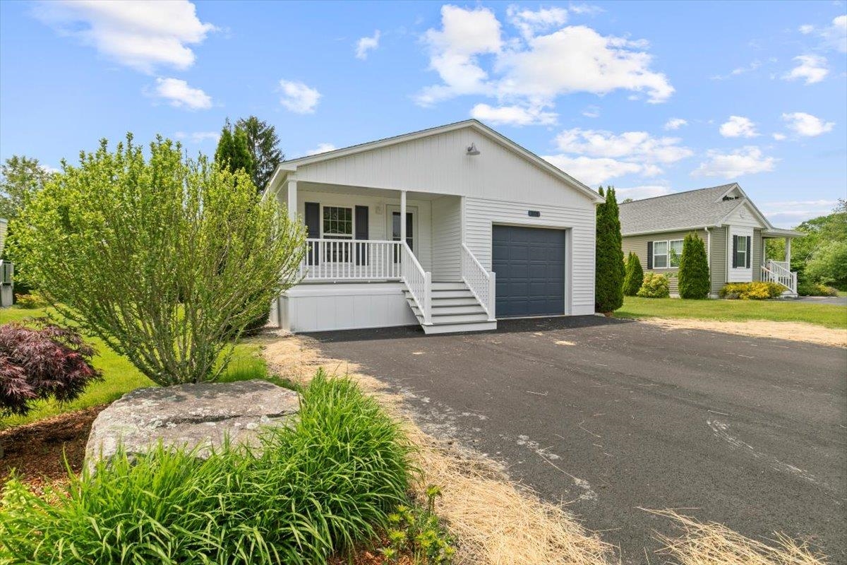 103 Bluefish Blvd, Portsmouth, NH 03801