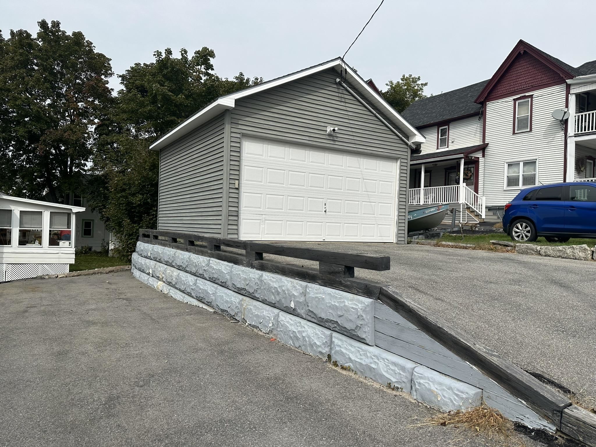 60 Mason St, Berlin, NH 03570