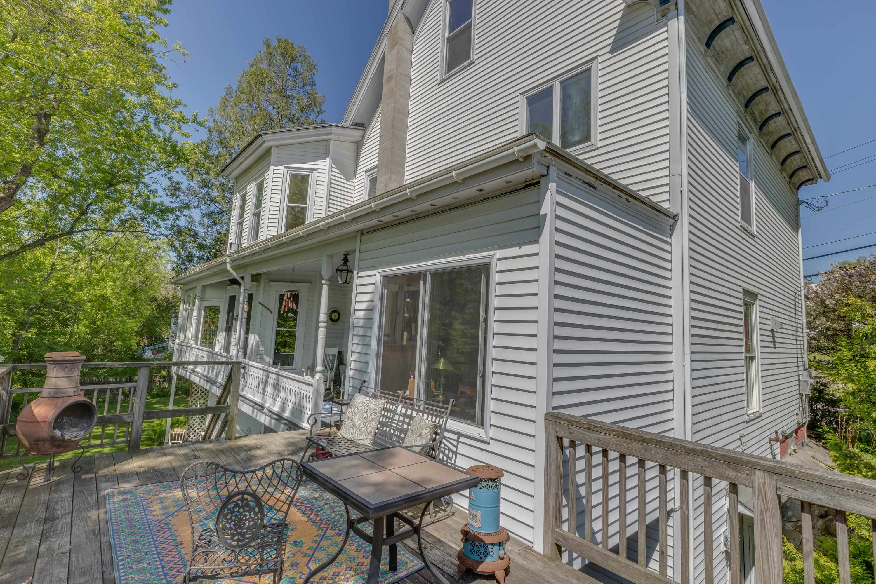 34 Union St, Littleton, NH 03561