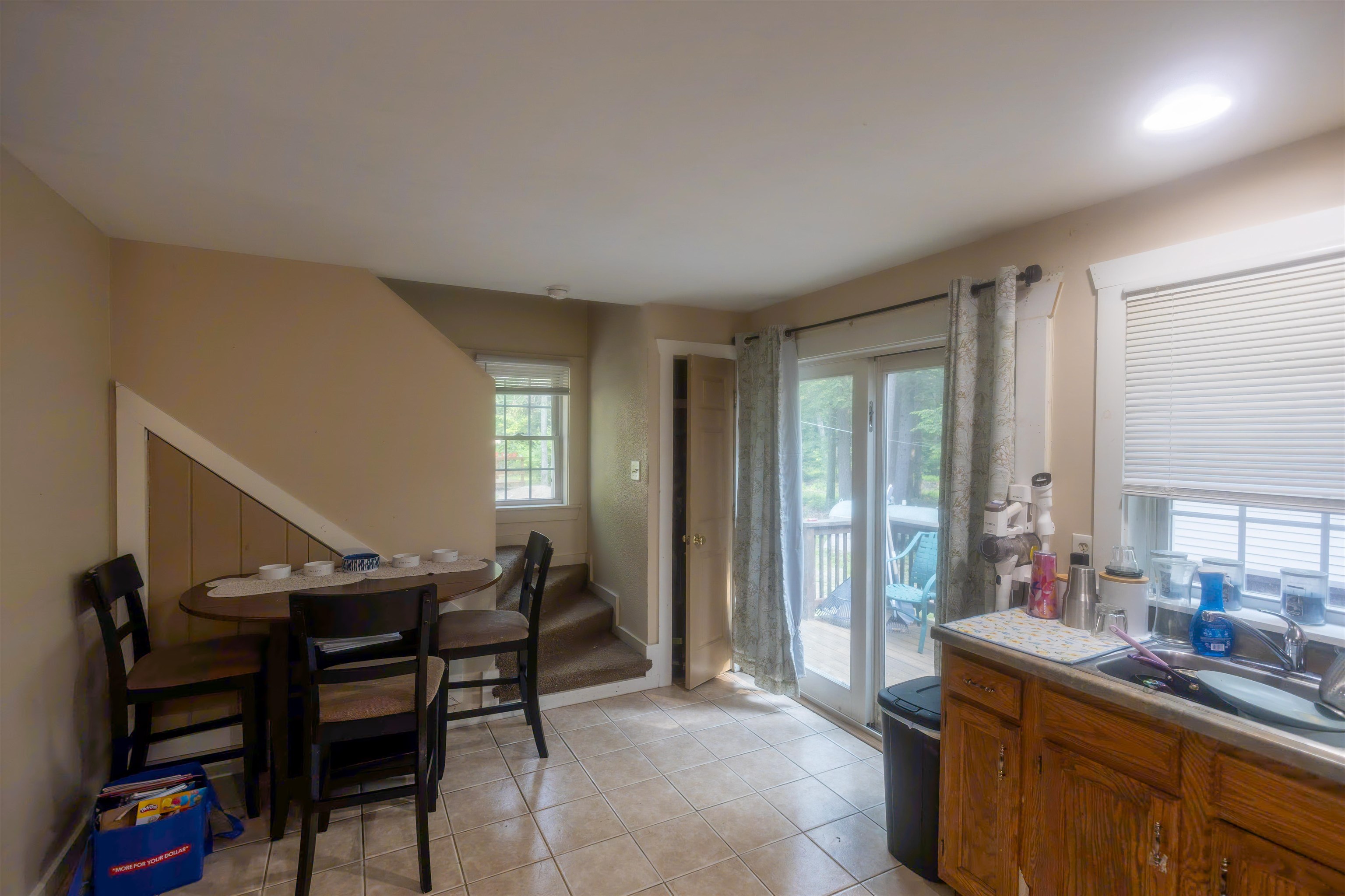 527 Tamworth Rd, Tamworth, NH 03886
