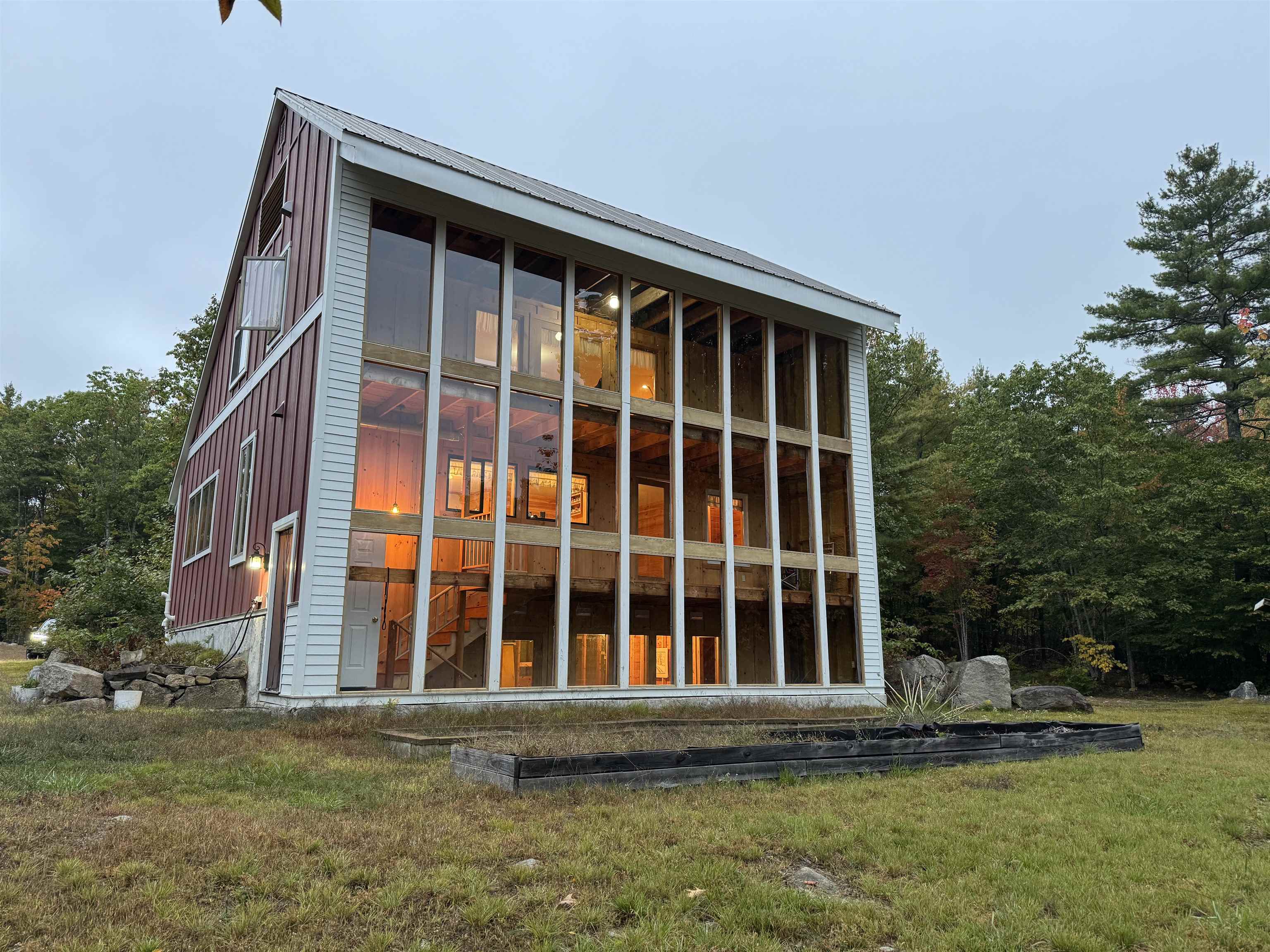 50 Milford Avenue — photo 1