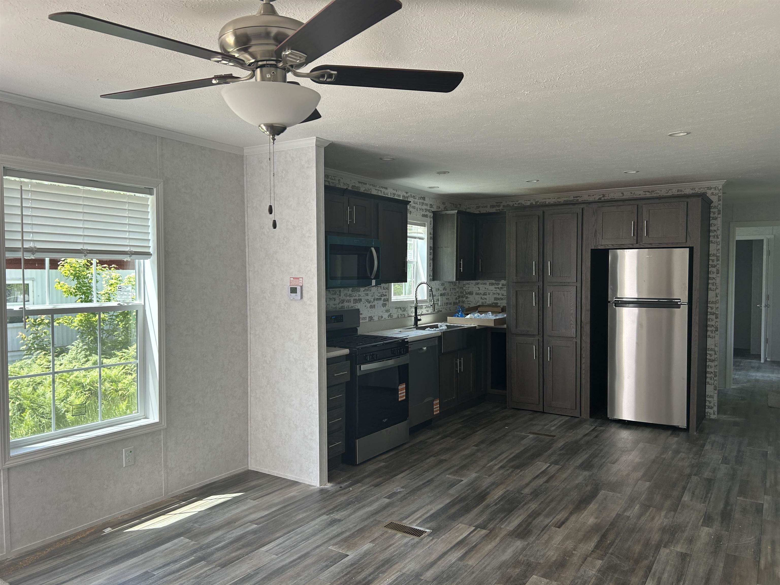 56 Pineland Park Rd, Milton, NH 03851