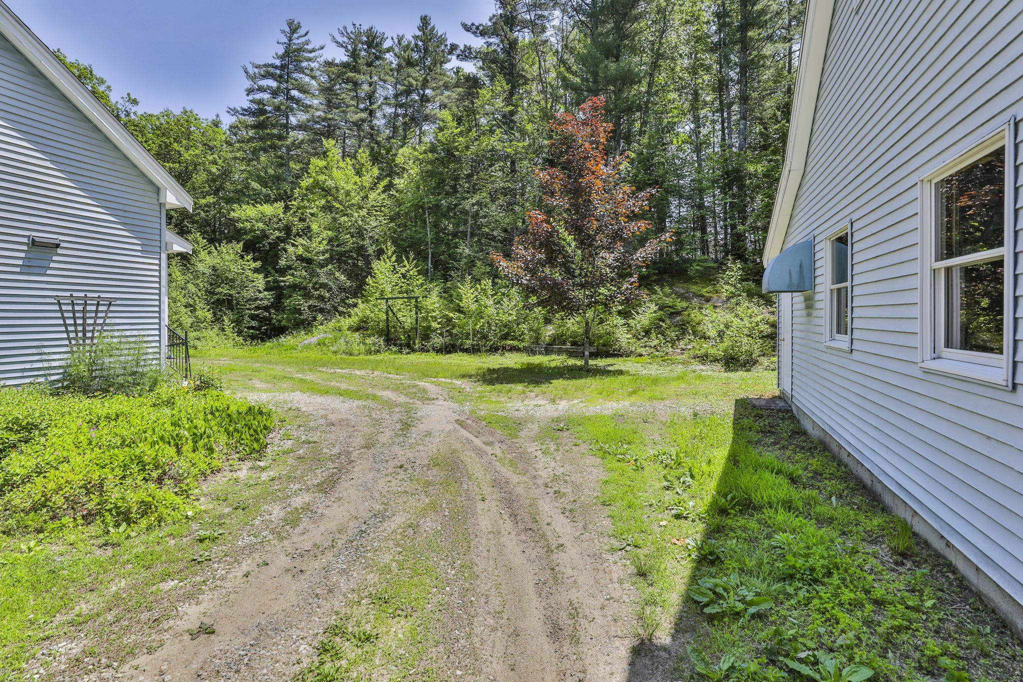 31 Cross Rd, Mont Vernon, NH 03057