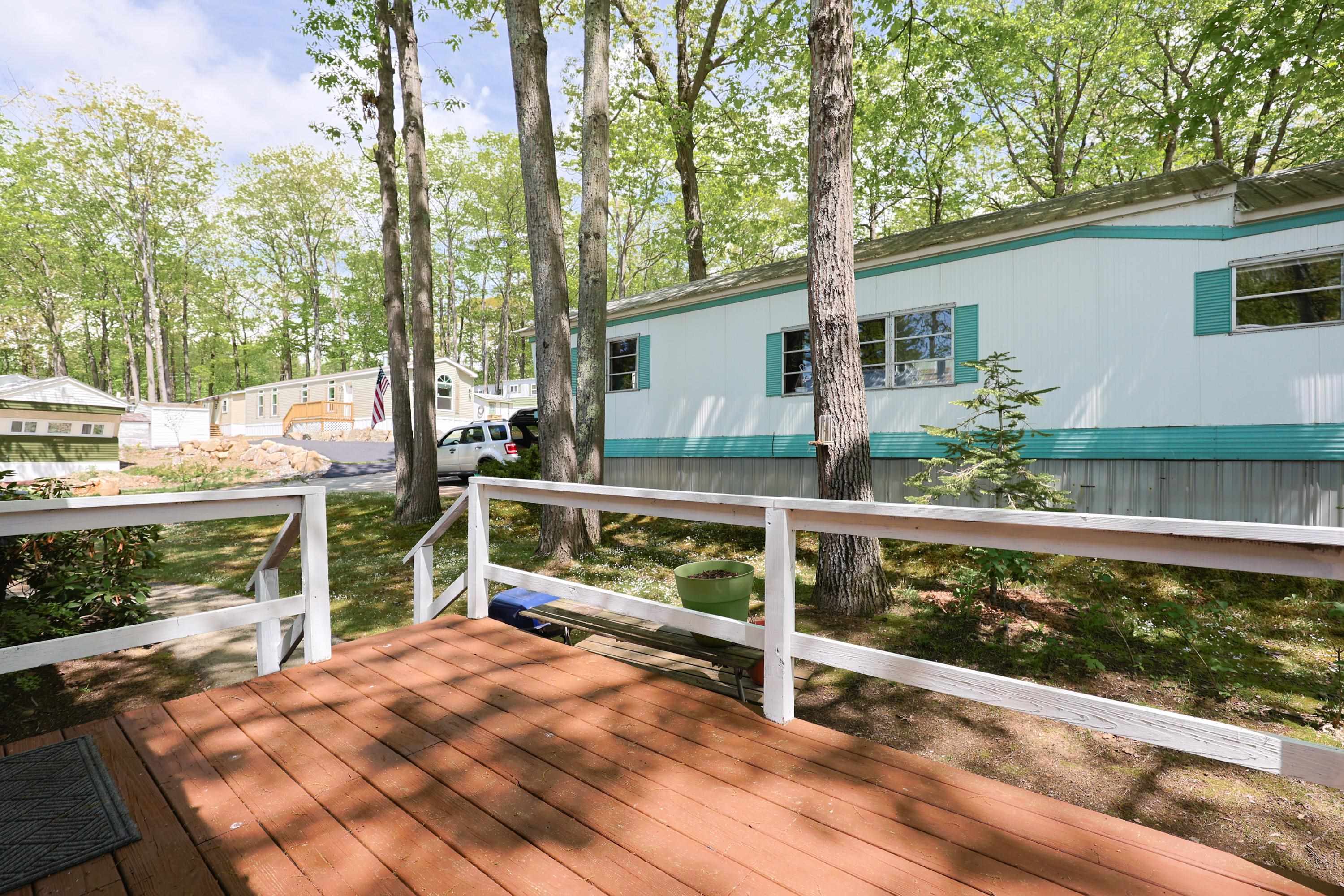 9 Sargent Pl, Gilford, NH 03249