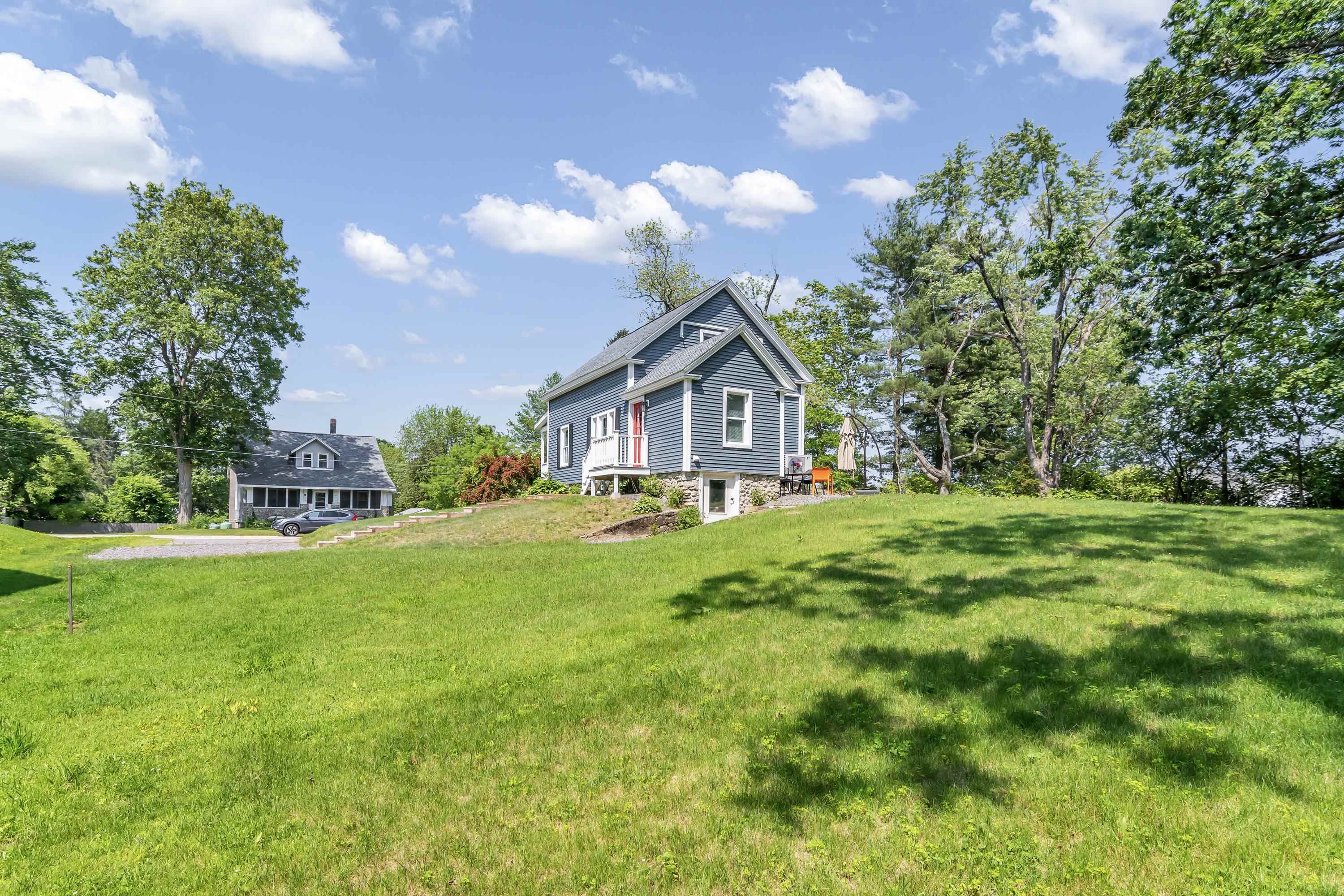 24 Jefferson St, Derry, NH 03038