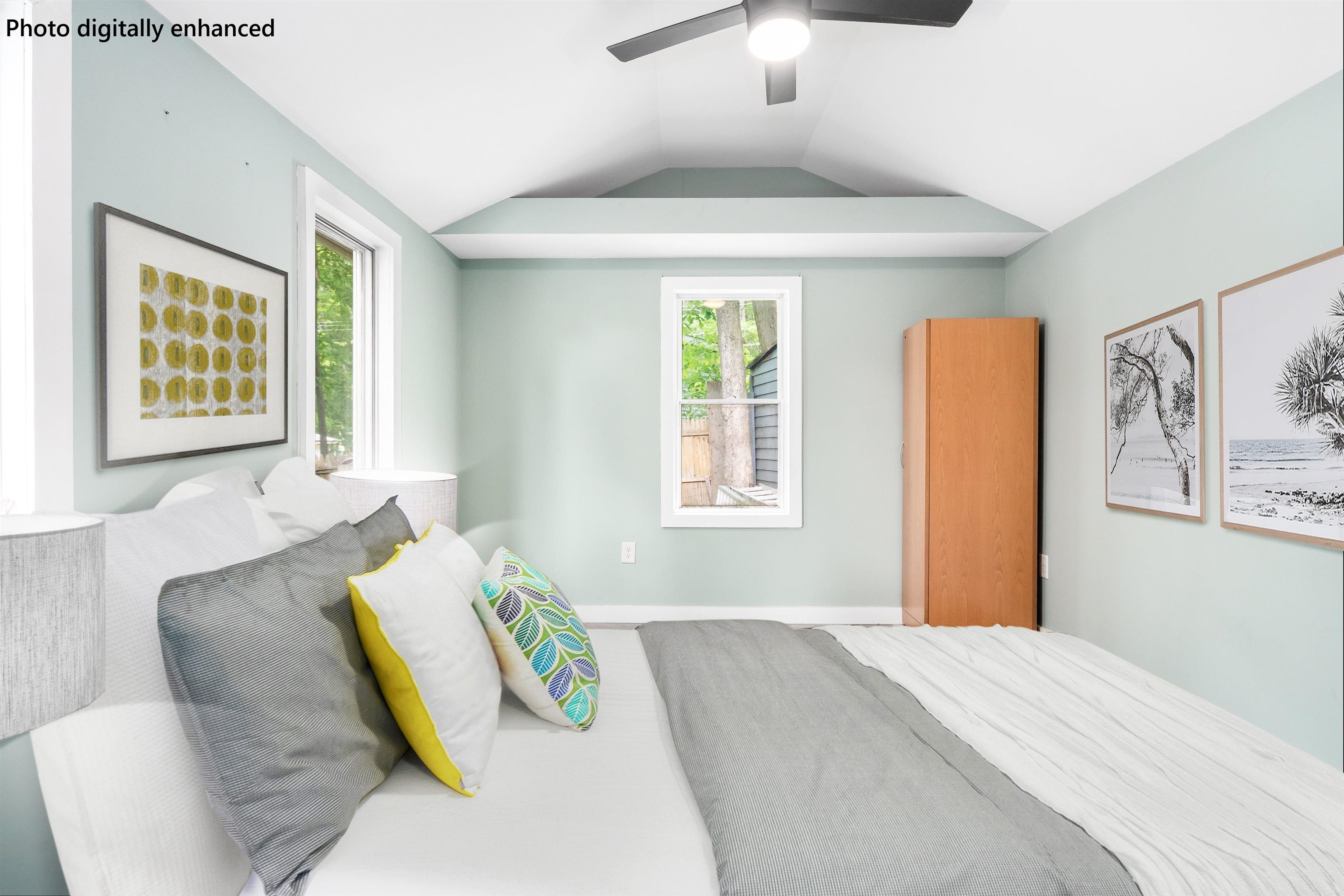 8 Bush Ave, Allenstown, NH 03275