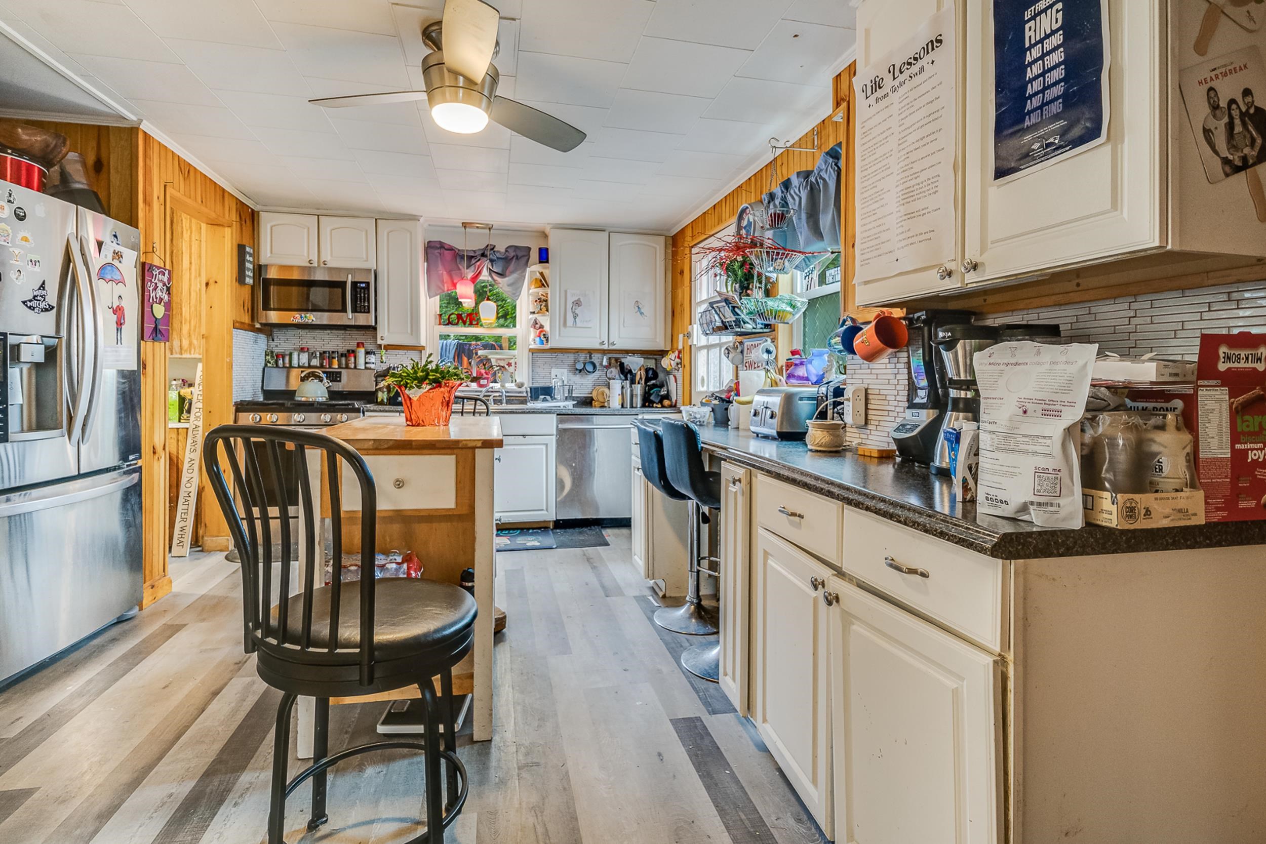 8 Myrtle St, Somersworth, NH 03878