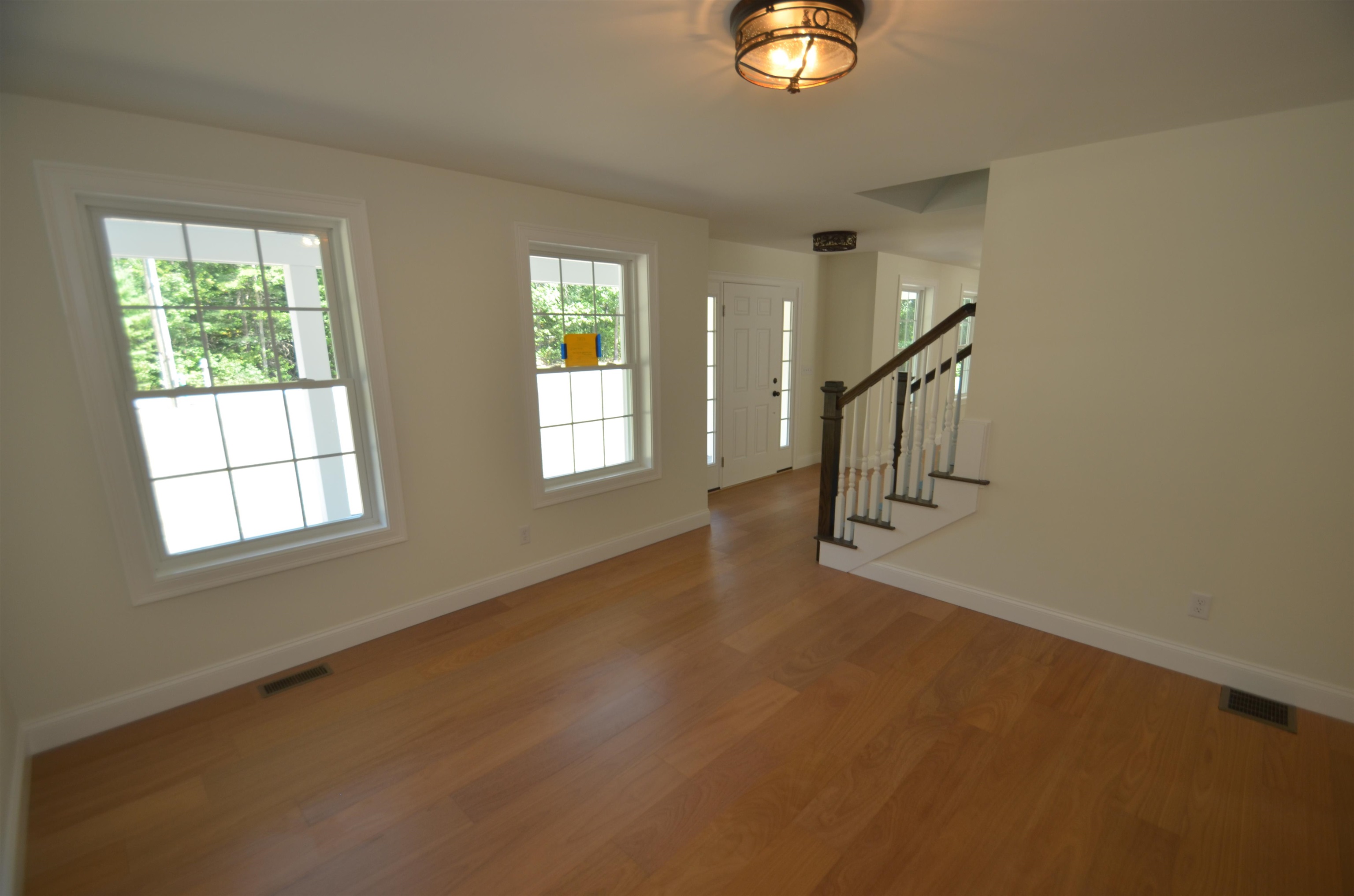 40 Tirrell Hill Rd, Bedford, NH 03110