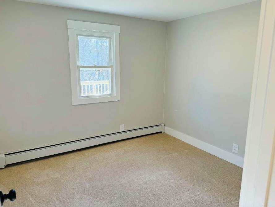 243 Second Crown Point Rd, Barrington, NH 03825