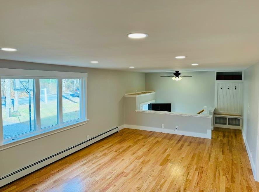 243 Second Crown Point Rd, Barrington, NH 03825