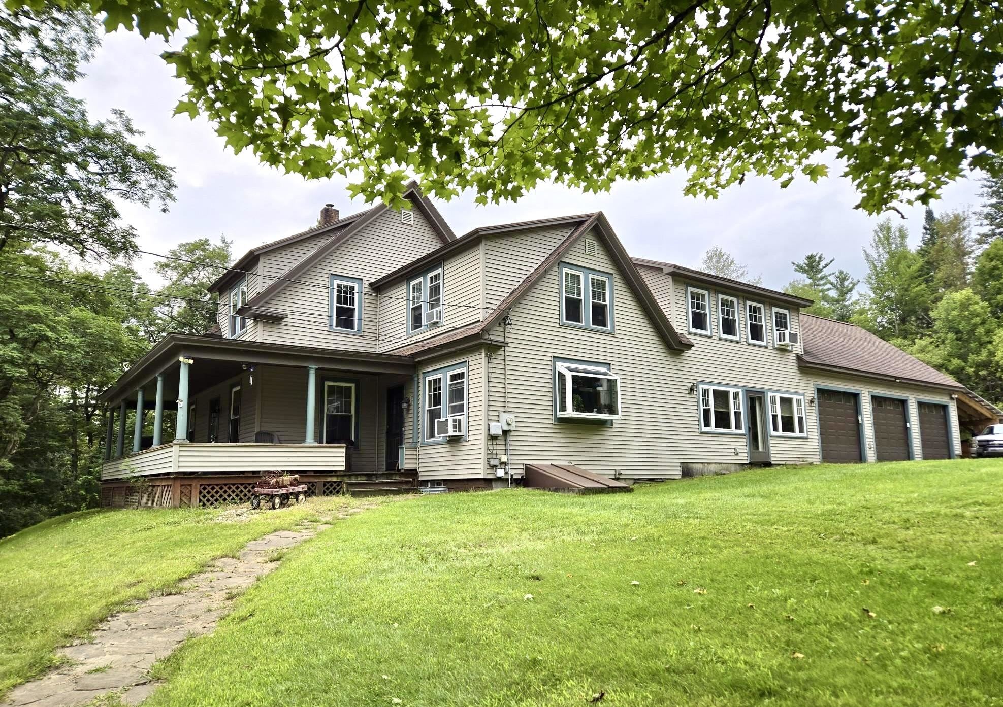 140 Middle St, Lancaster, NH 03584