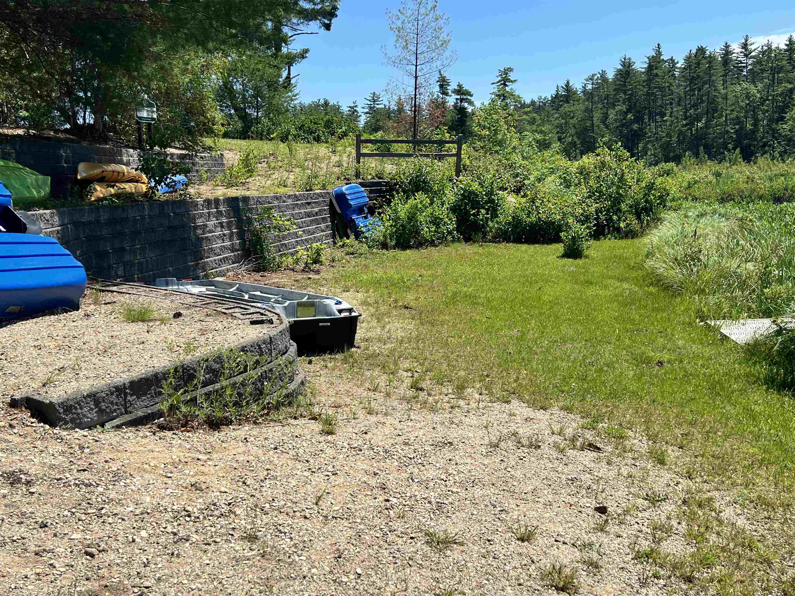 127 Merrymeeting Ln, Alton, NH 03809