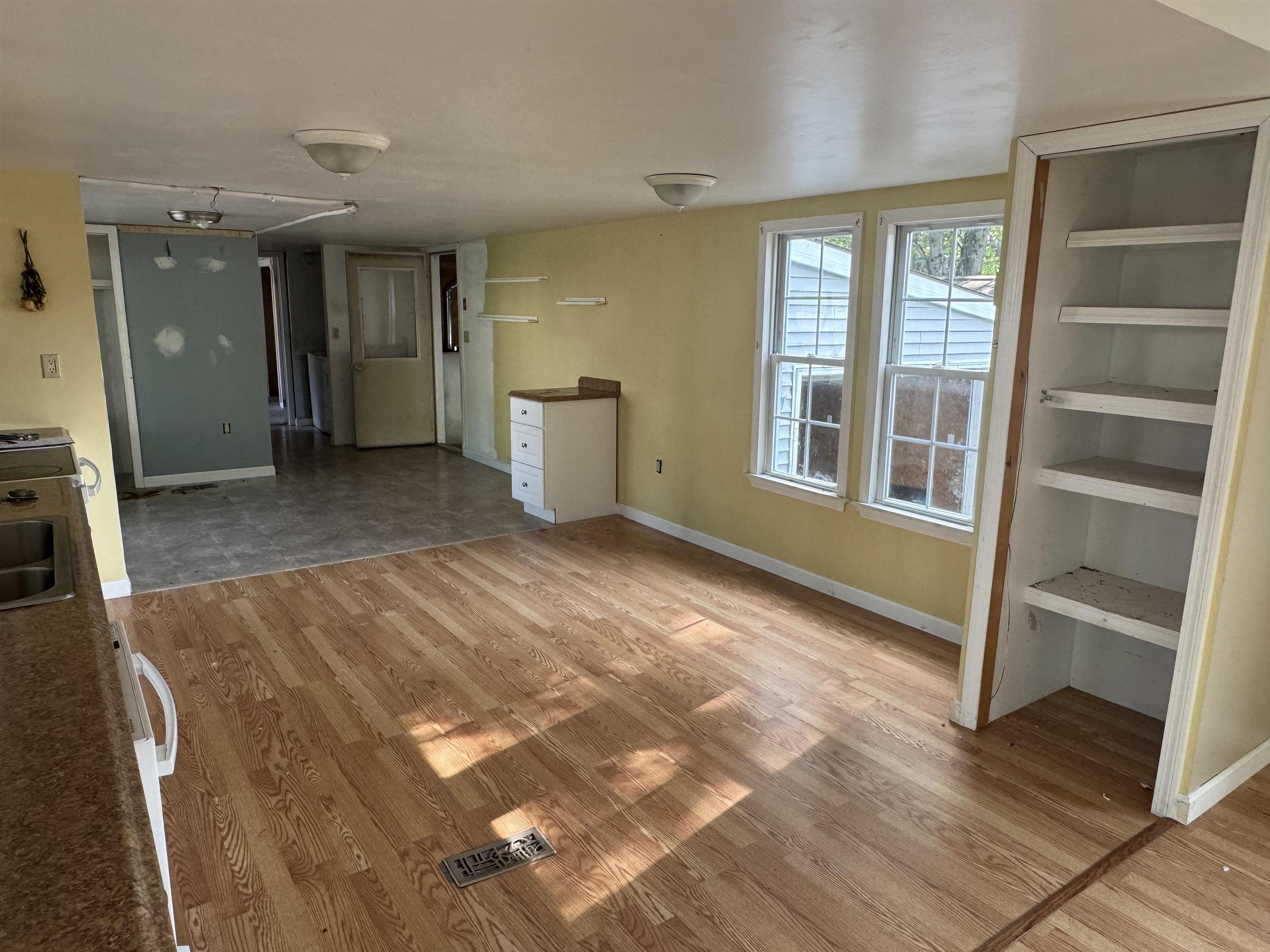 76 Hillside Dr, Charlestown, NH 03603