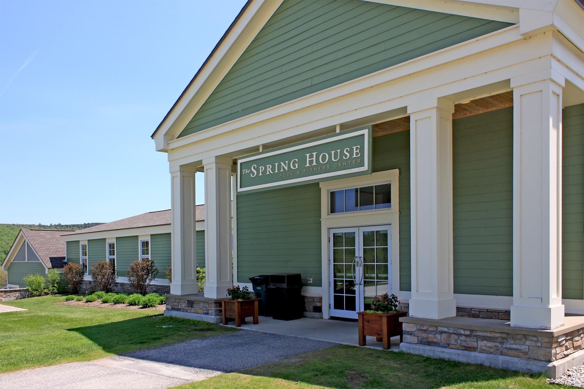 Spring House 25113671