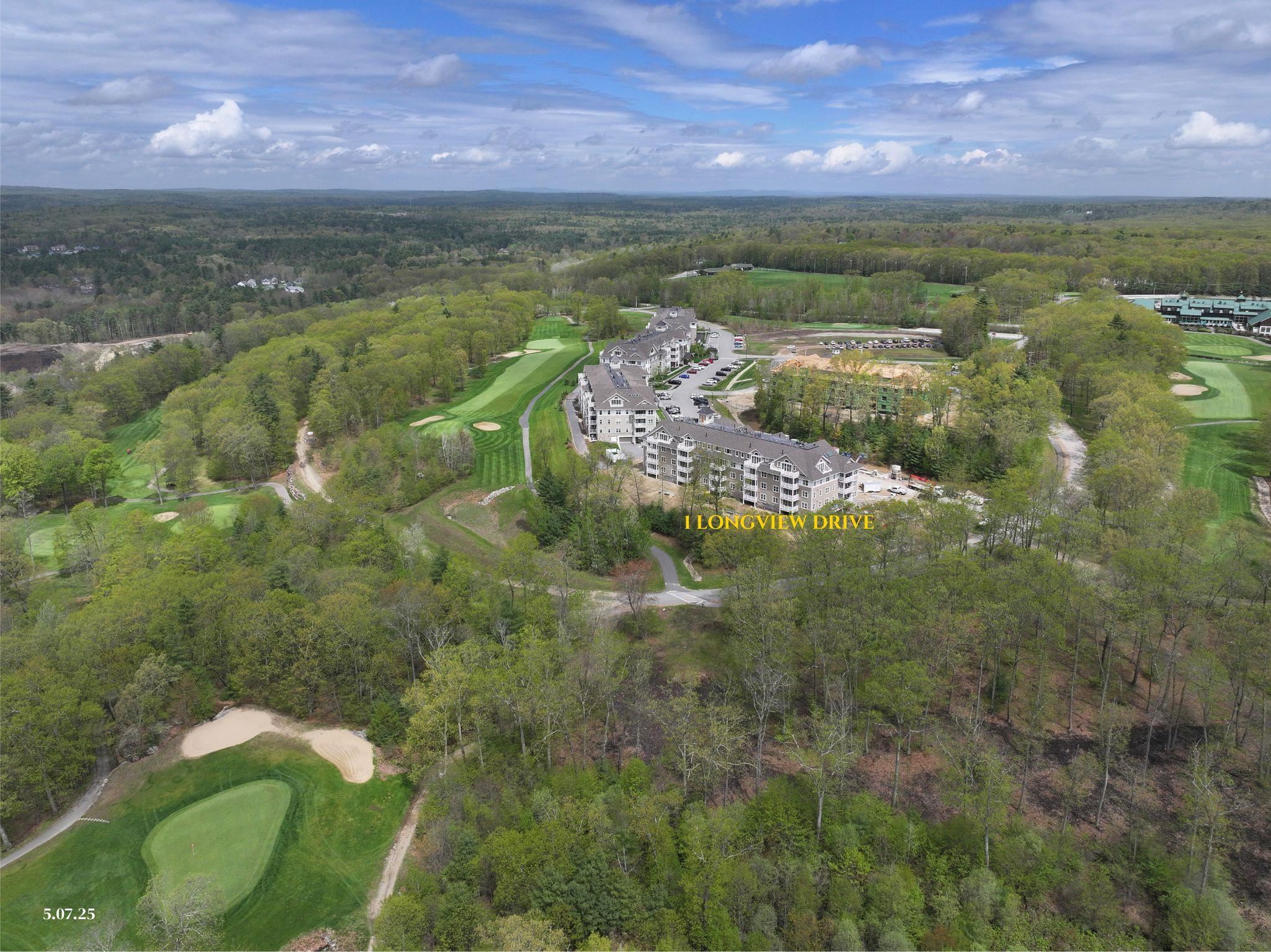 1 Longview Dr, Atkinson, NH 03811