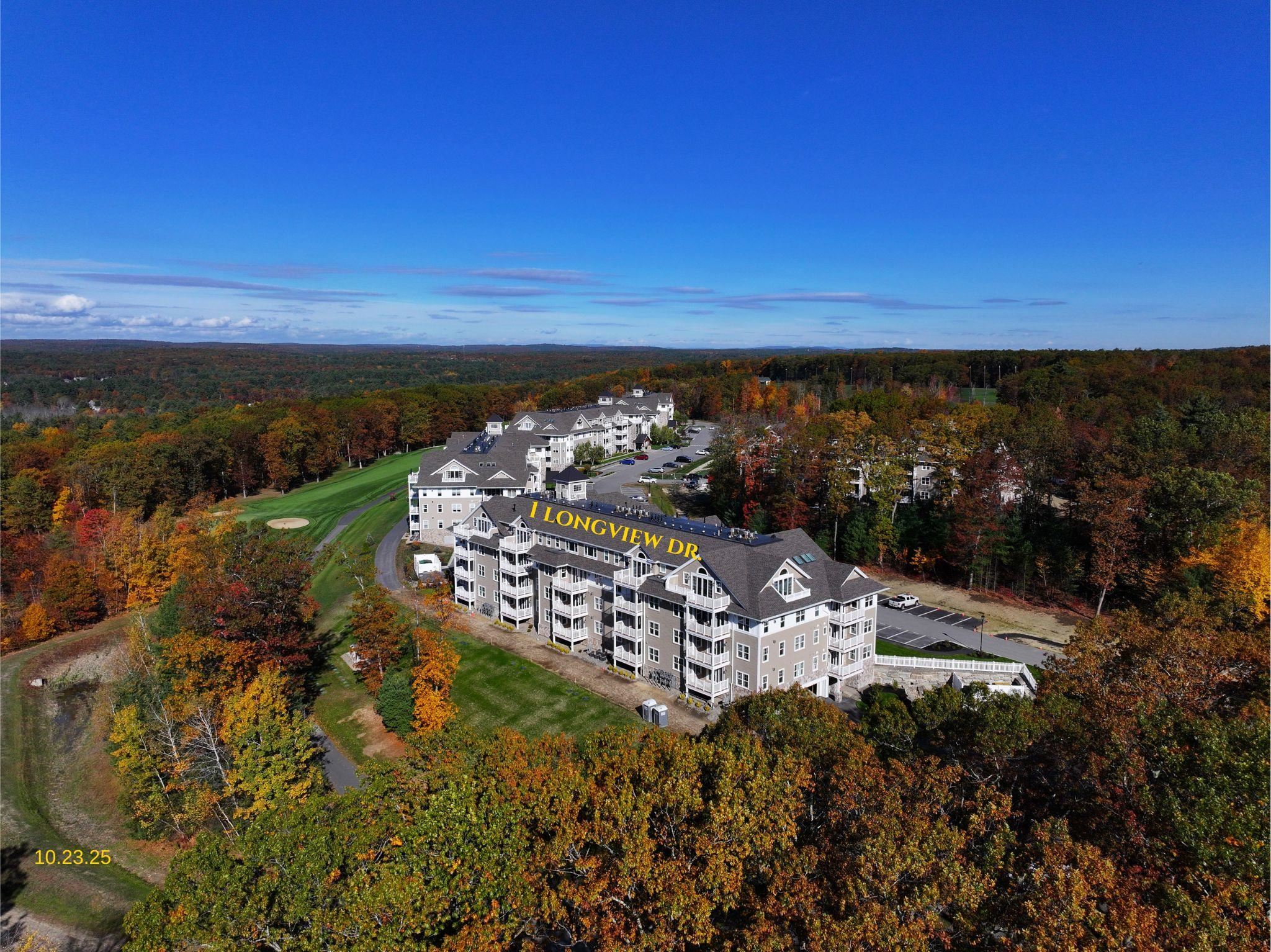 1 Longview Dr, Atkinson, NH 03811