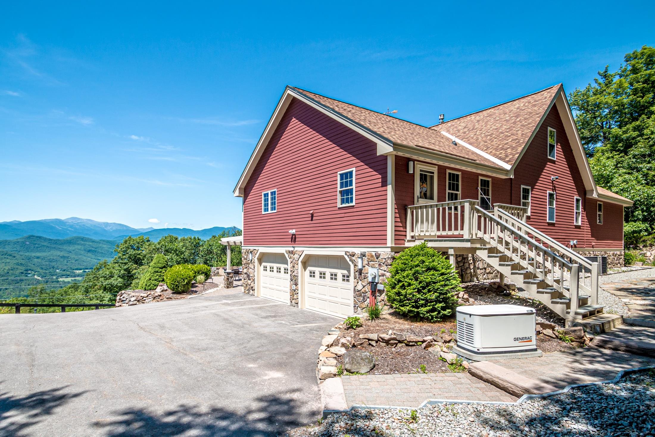 39 Alpine Dr, Jackson, NH 03846