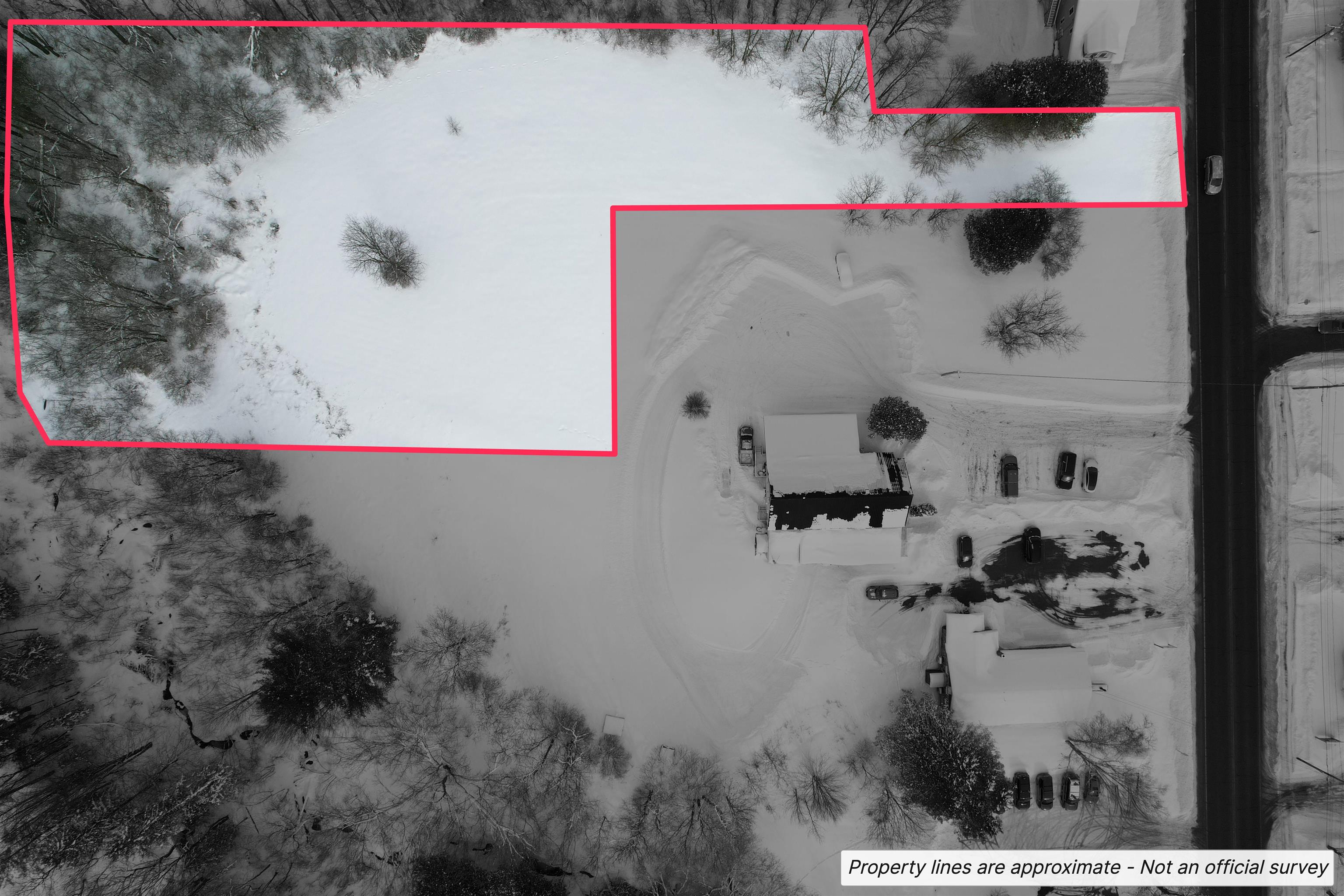 North Main St, Lancaster, NH 03584