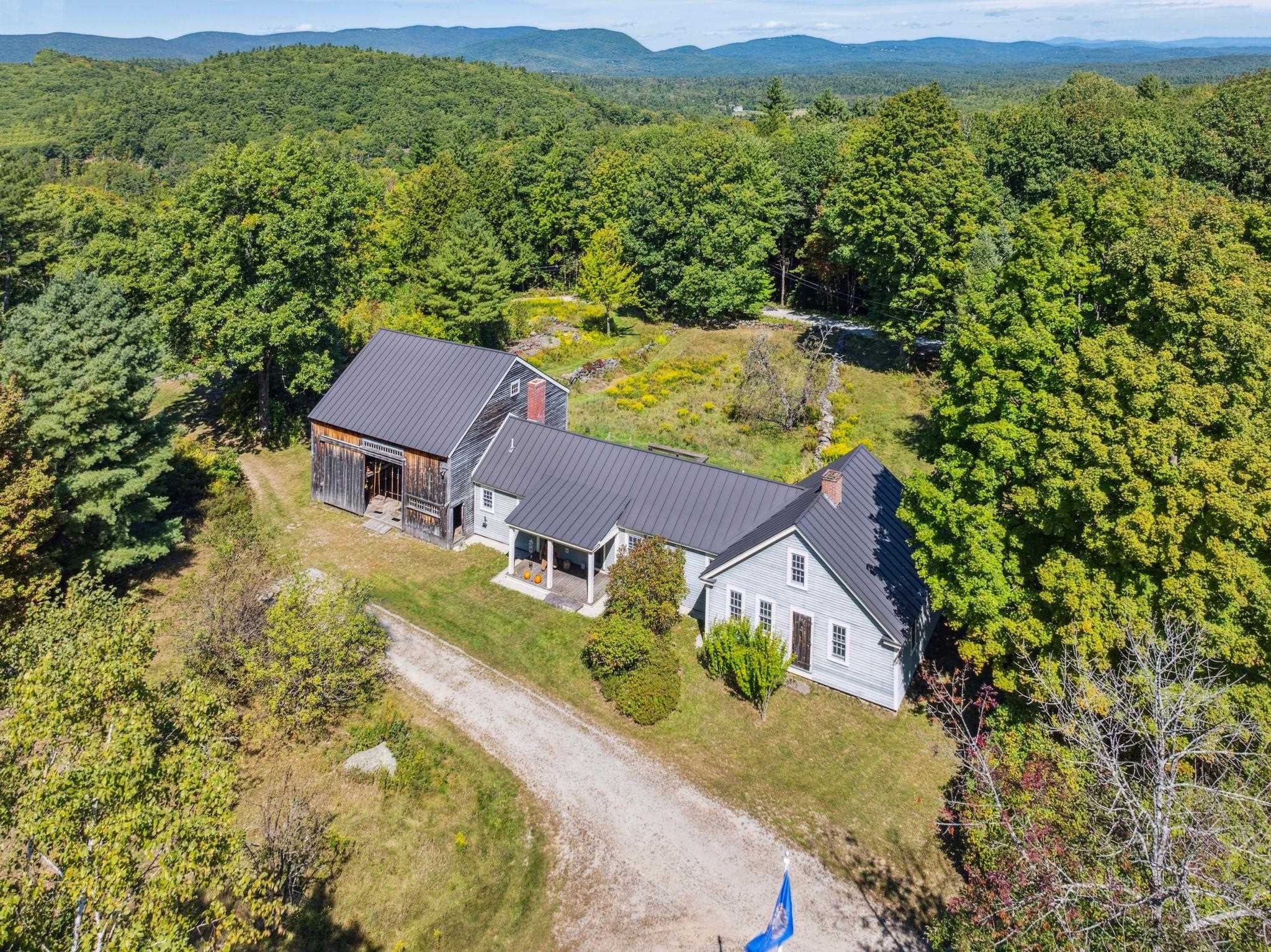 338 East Washington Rd, Bradford, NH 03221