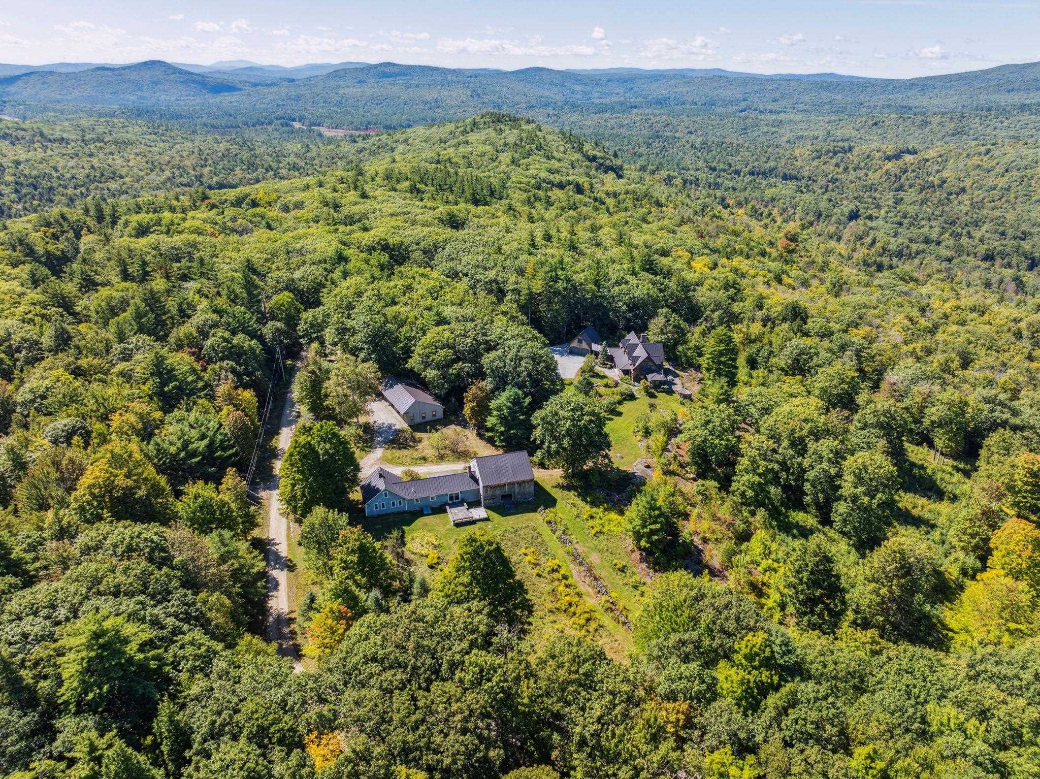 338 East Washington Rd, Bradford, NH 03221