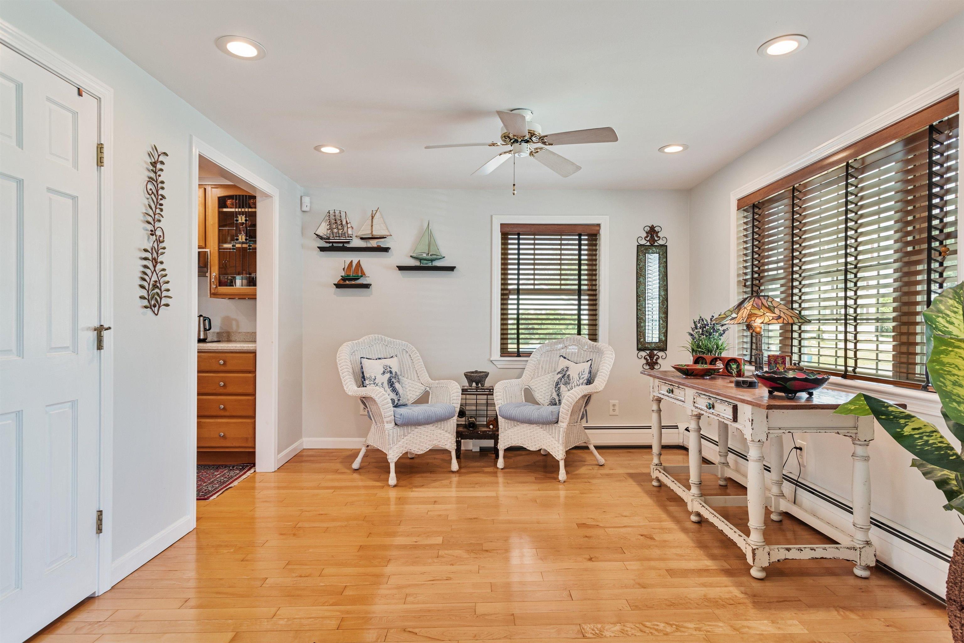 7-11 Redman St, Hampton, NH 03842