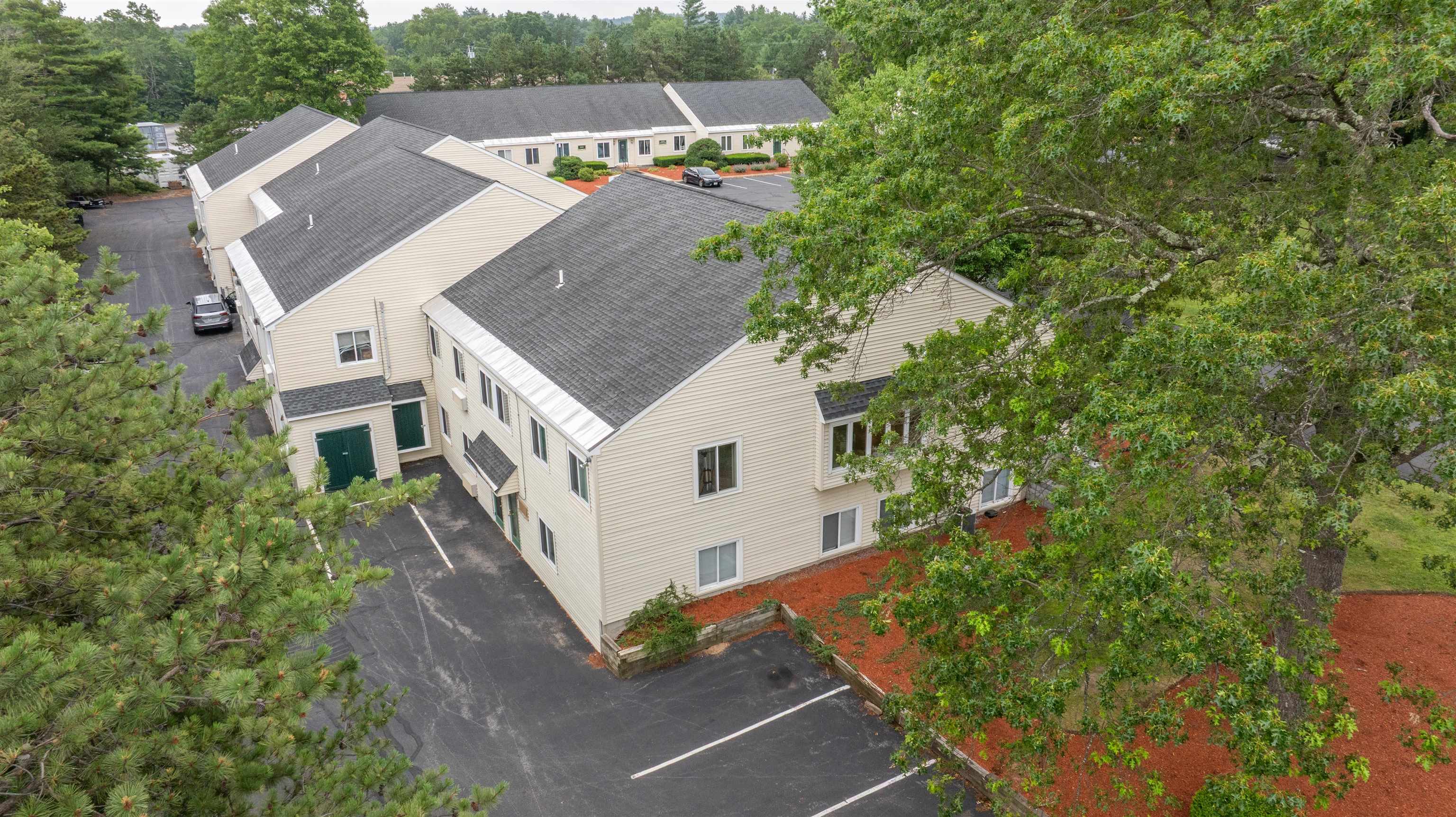 10 Northern Blvd, Amherst, NH 03031