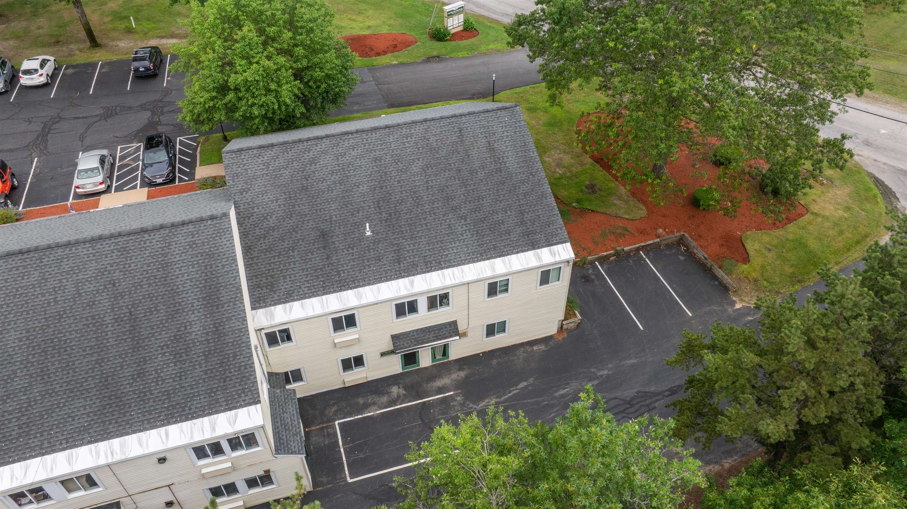 10 Northern Blvd, Amherst, NH 03031