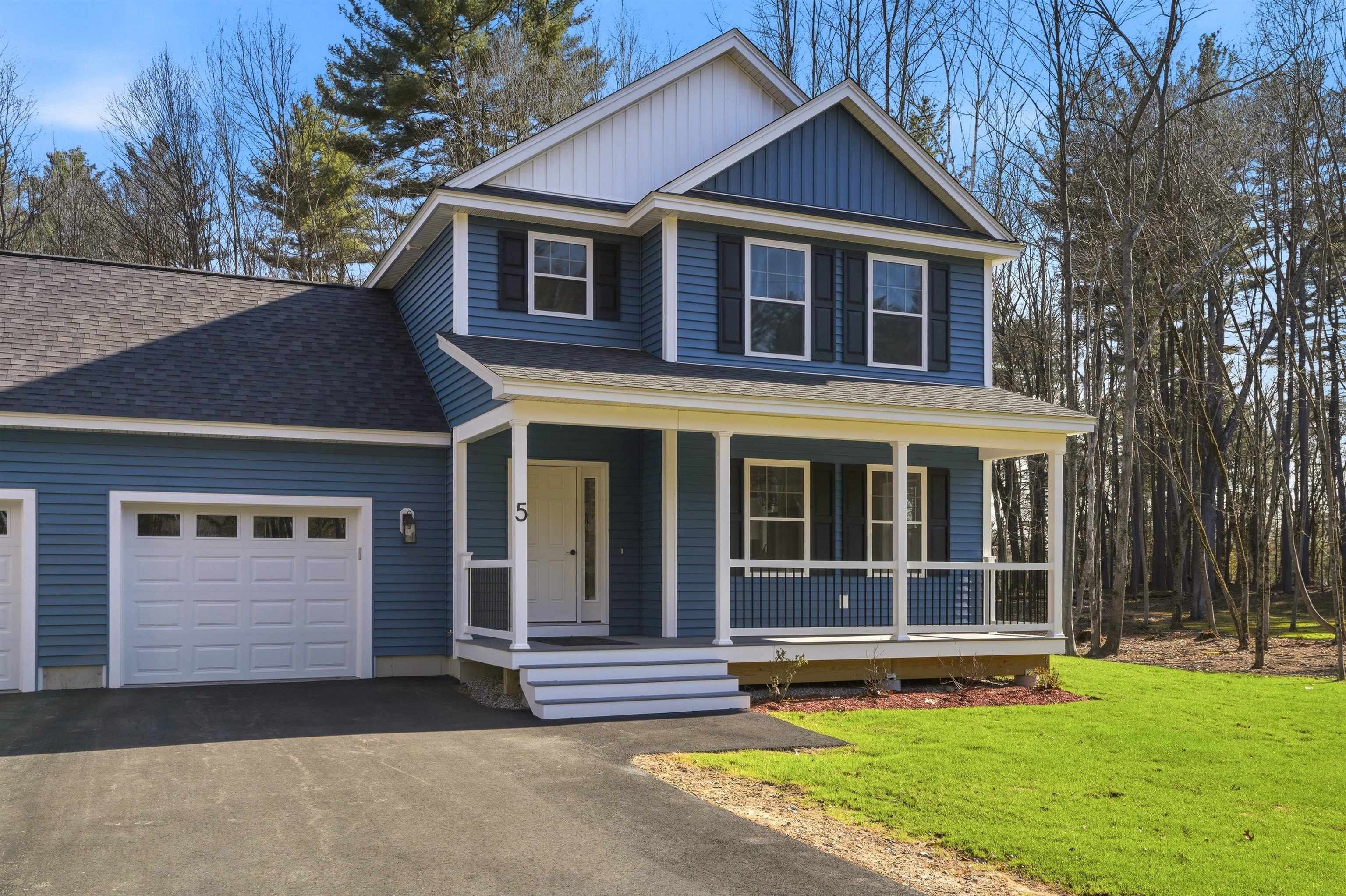 Litchfield NH&nbsp;Condo for sale $$664,900 $332 per sq.ft.