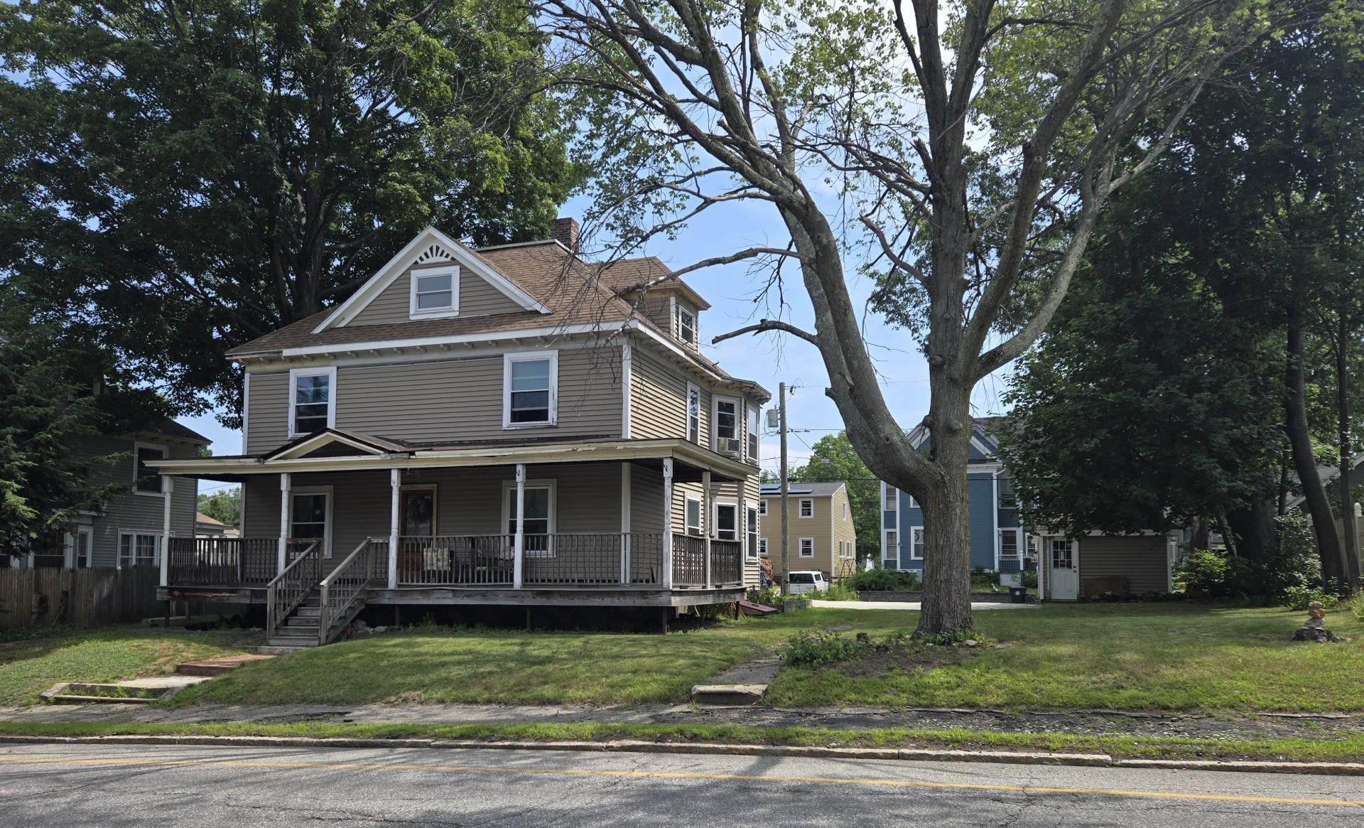 MANCHESTER NH&nbsp;Home for sale $$560,000 | $199 per sq.ft.