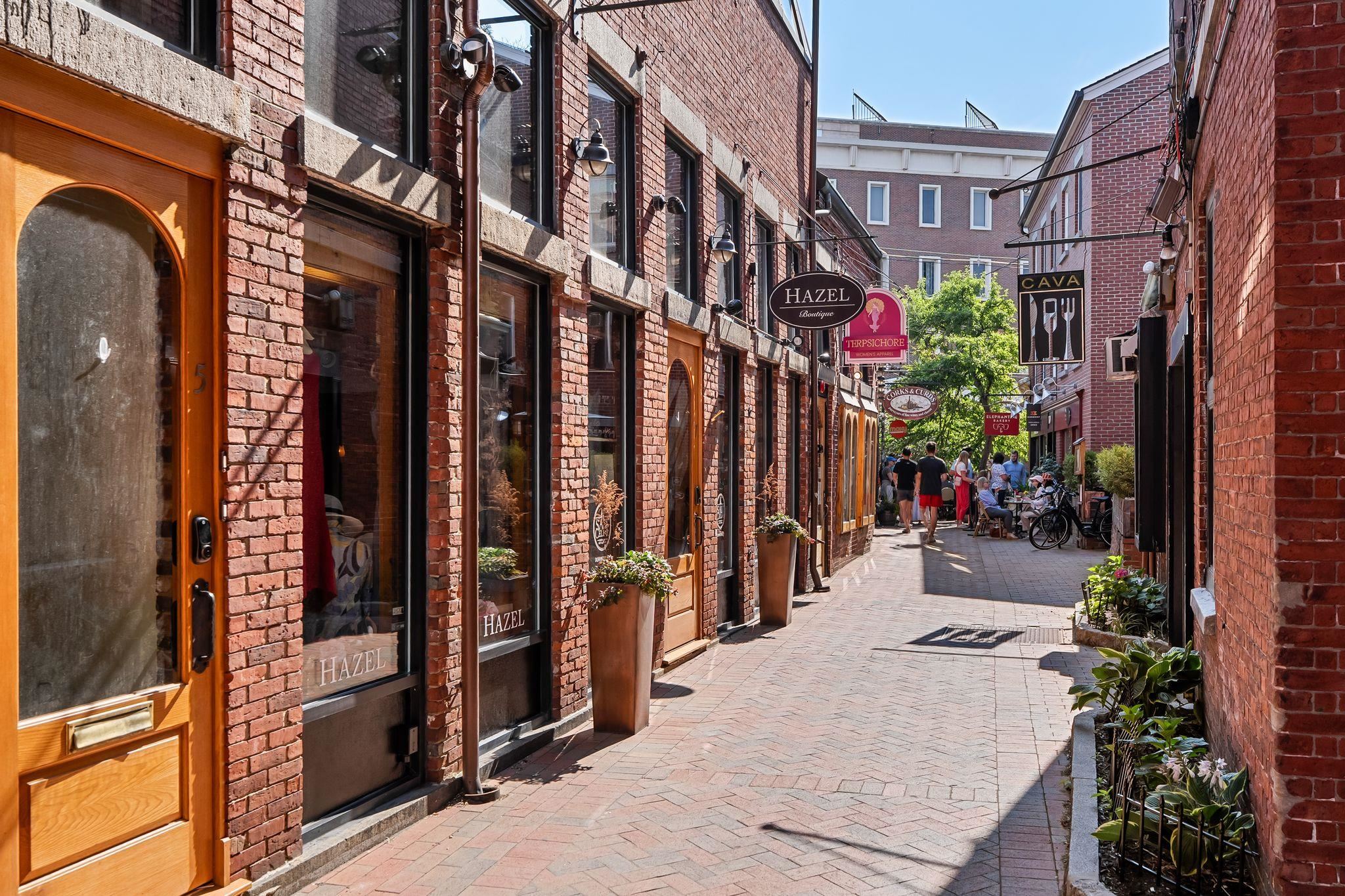 90 Fleet St, Portsmouth, NH 03801