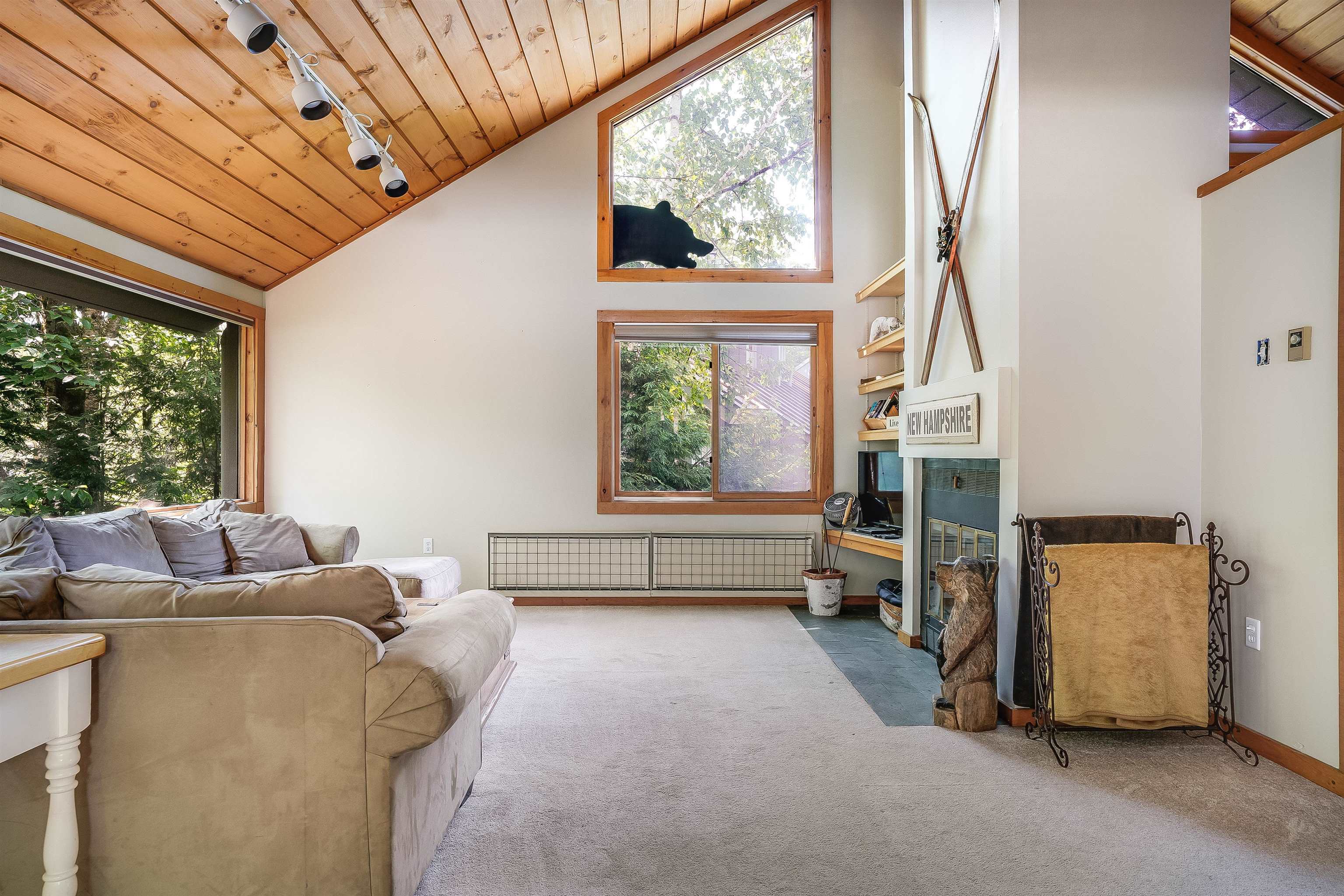 144 Clearbrook Rd, Lincoln, NH 03251