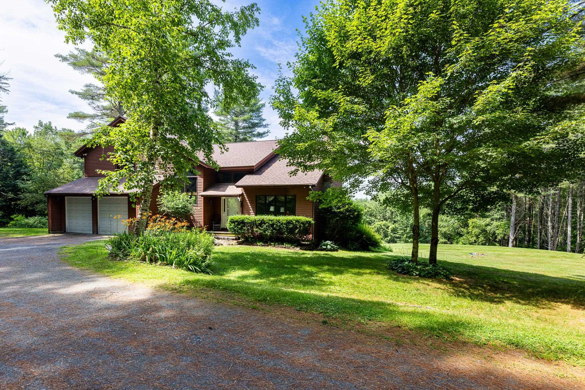 61 Dorchester Rd, Lyme, NH 03768