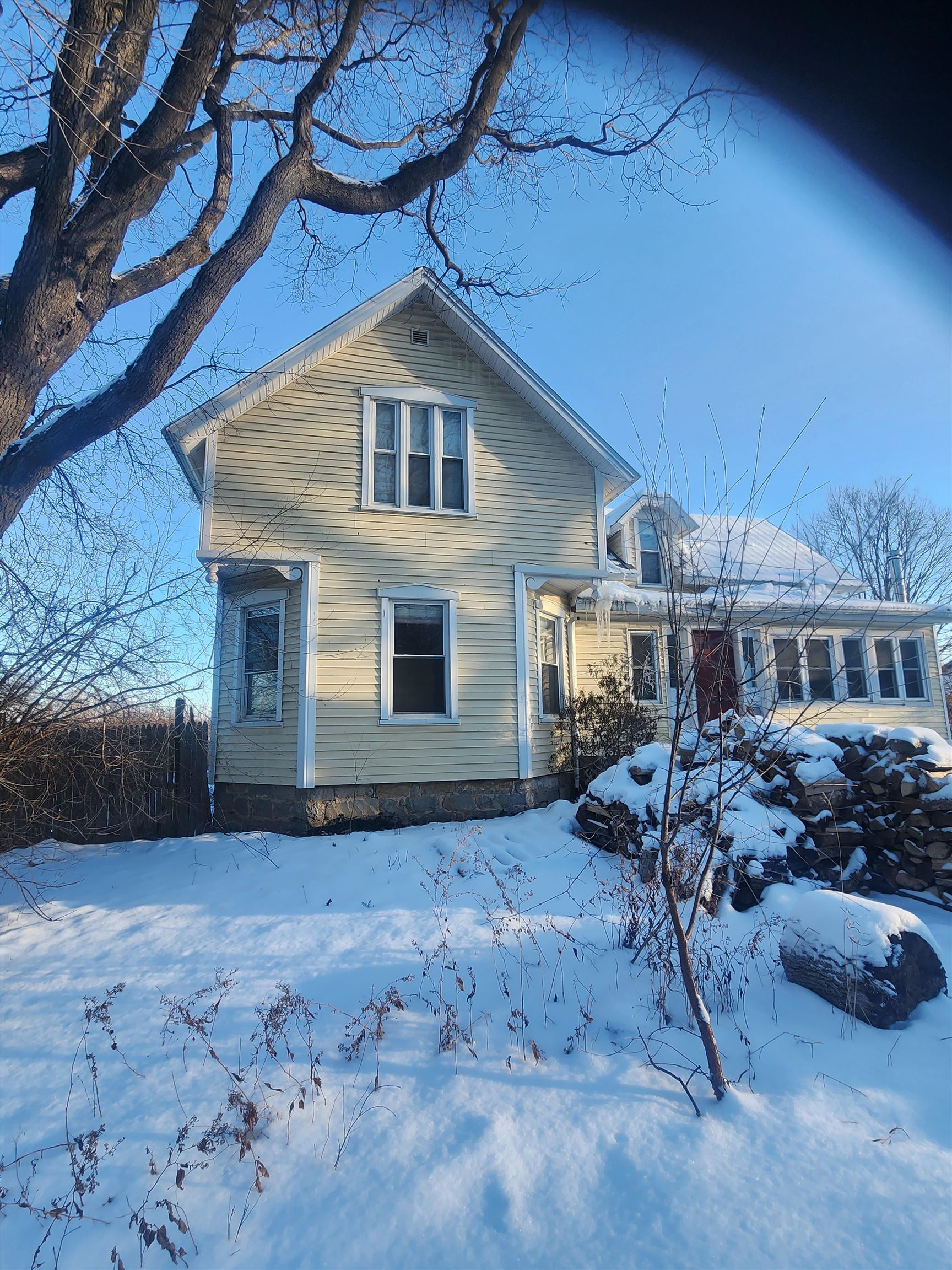 Homes for sale in Grand Isle, VT | 16 Us Route 2 Hwy, Grand Isle, VT 05458 | MLS# 5052178